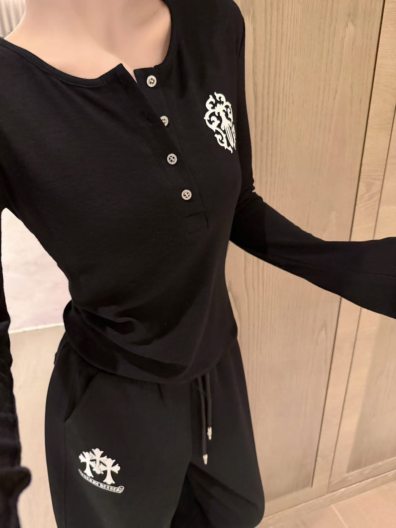 Chr0me Hearts サンスクリット語ボタンアップ長袖Tシャツ【50％割引+送料無料】