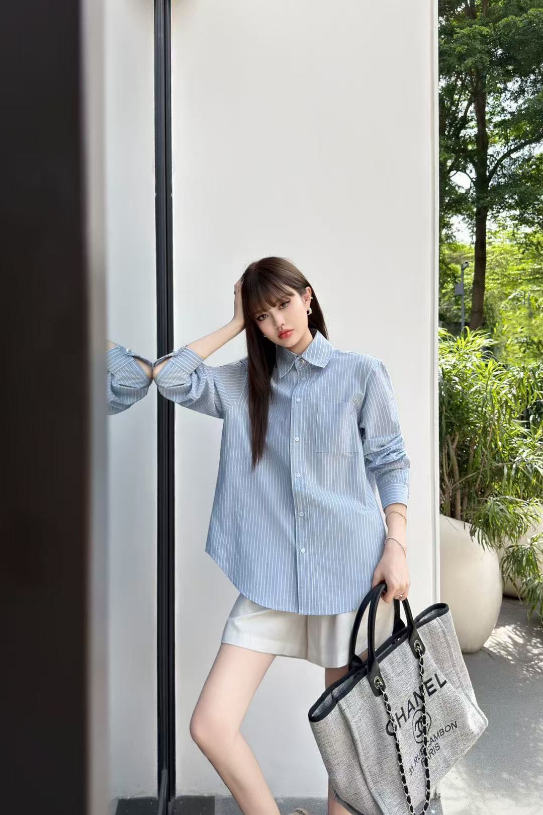 CHANE1 ポケット付きストライプシャツ【50％割引+送料無料】