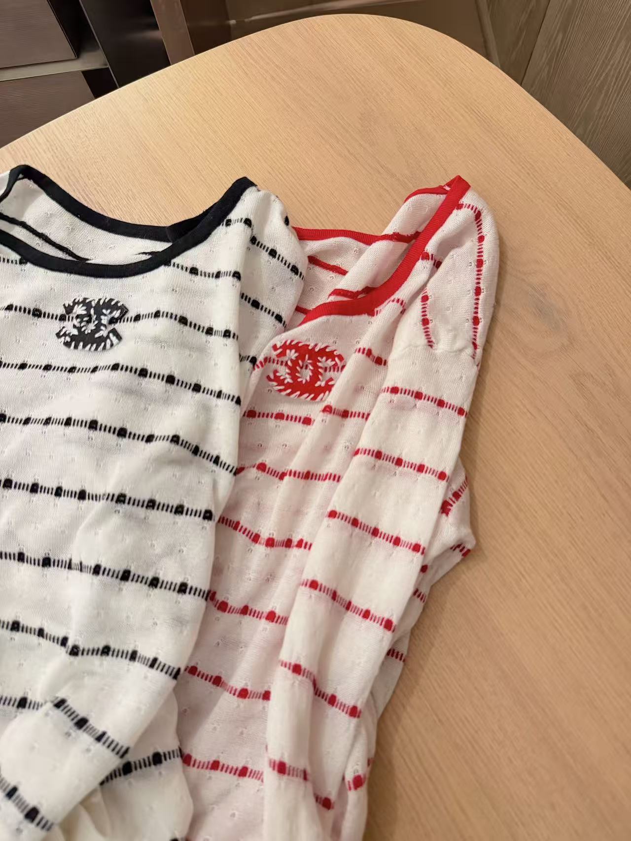 CHANE1 ダブルCストライプ長袖Tシャツ【50％割引+送料無料】