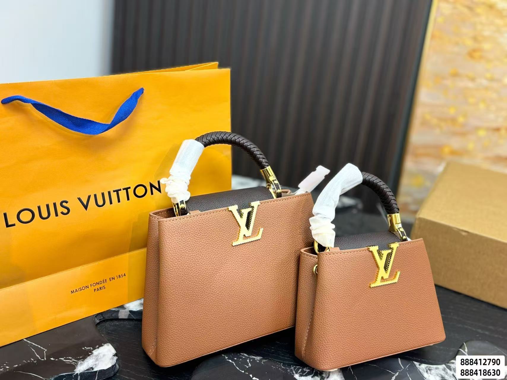 LV Capucines牛革ハンドバッグ【50％割引+送料無料】