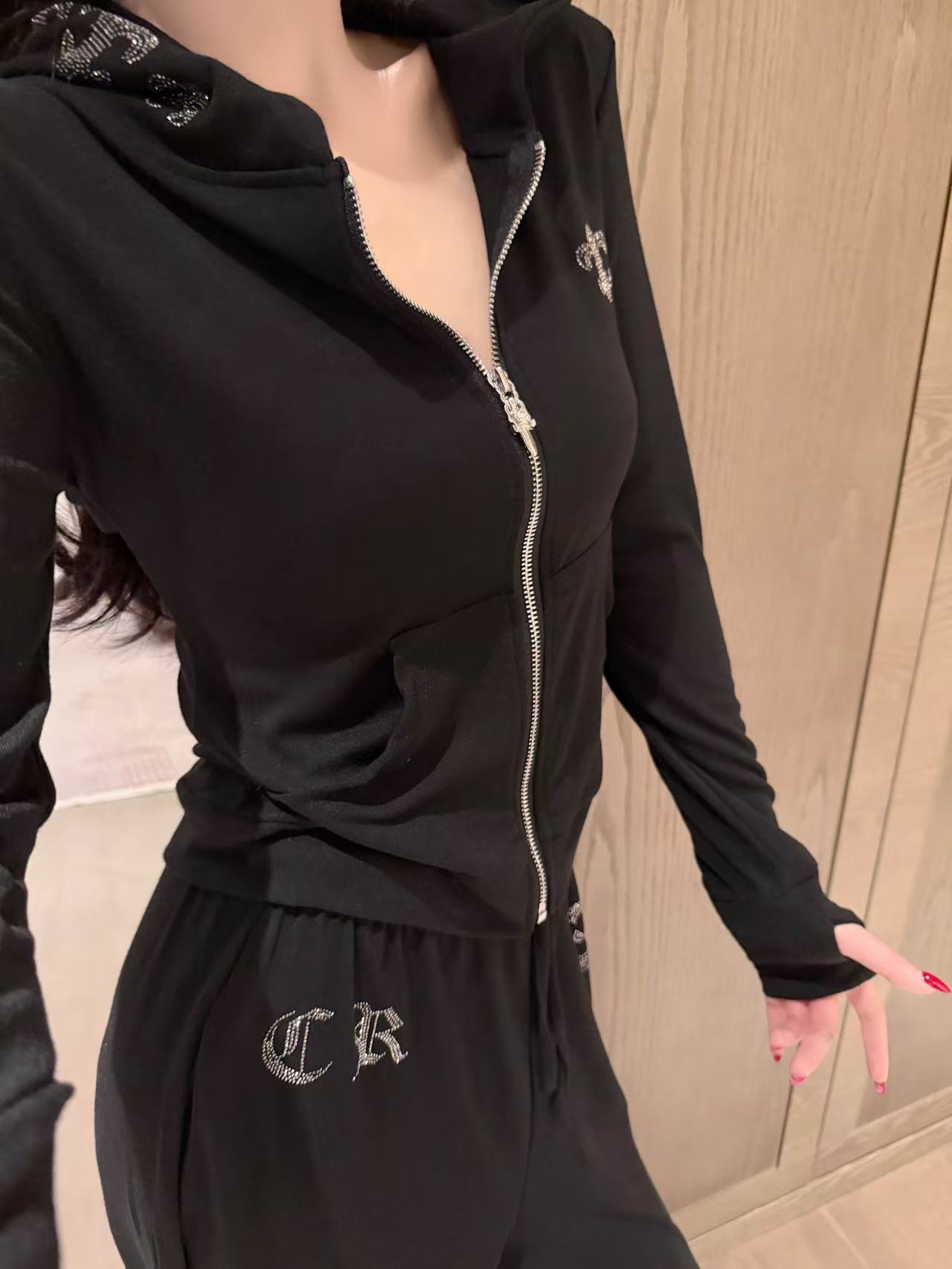 Chr0me Hearts パーカー＋パンツ ツーピースセット【50％割引+送料無料】