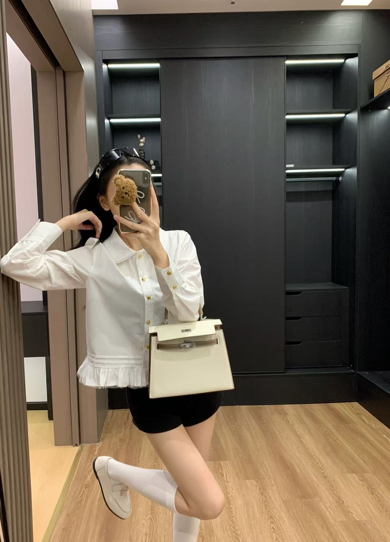 CELINE メタルボタン ラッフルシャツ【50％割引+送料無料】