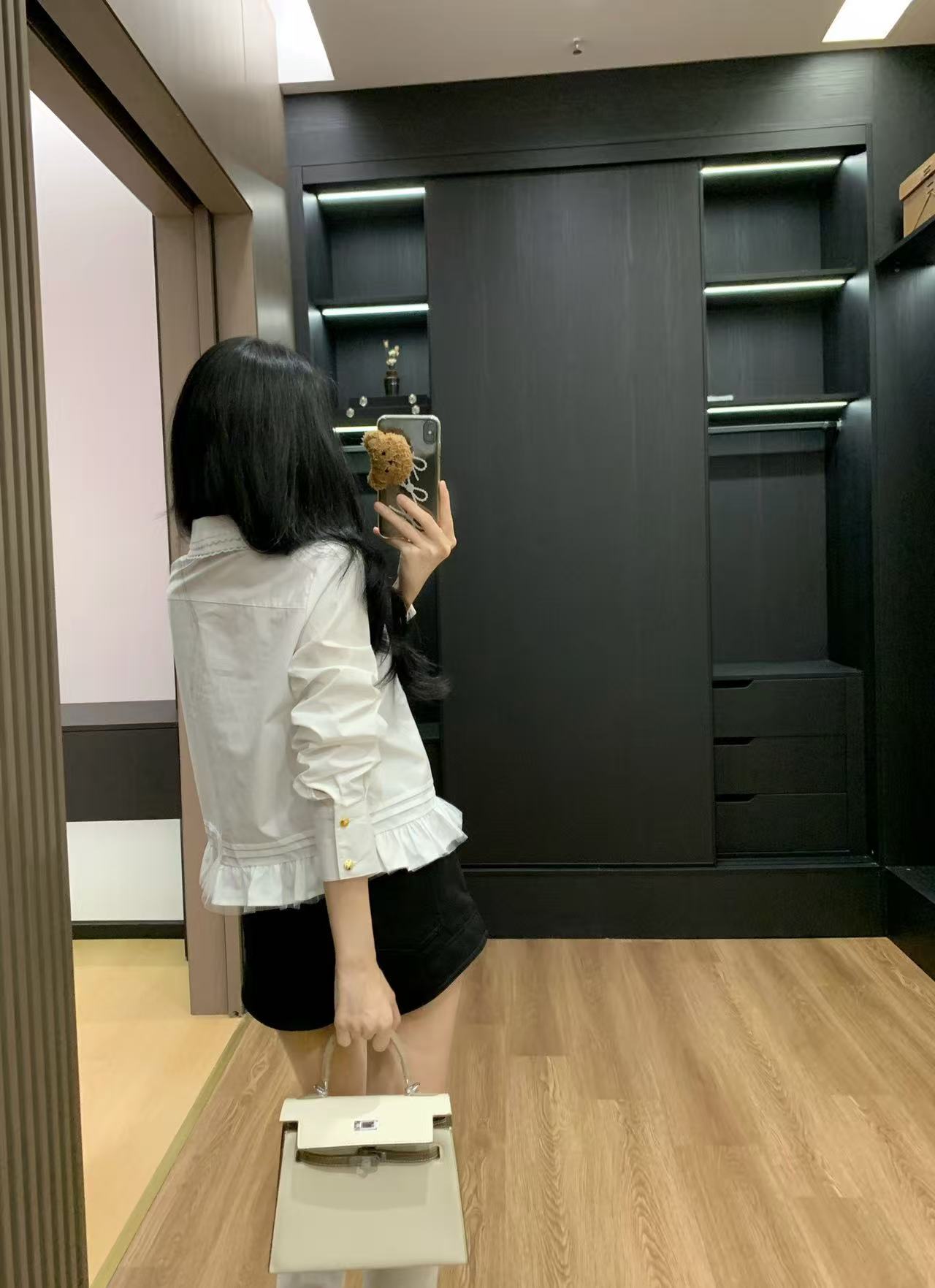 CELINE メタルボタン ラッフルシャツ【50％割引+送料無料】