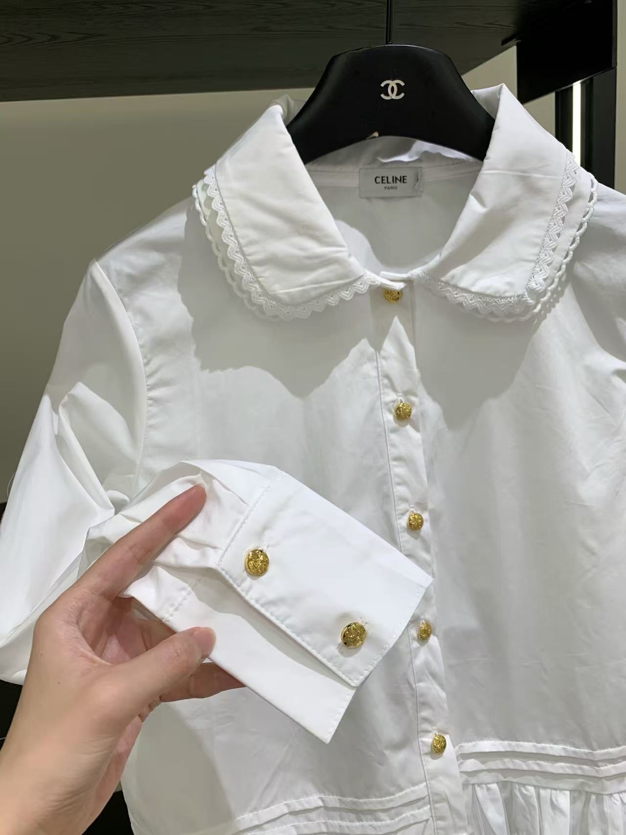 CELINE メタルボタン ラッフルシャツ【50％割引+送料無料】