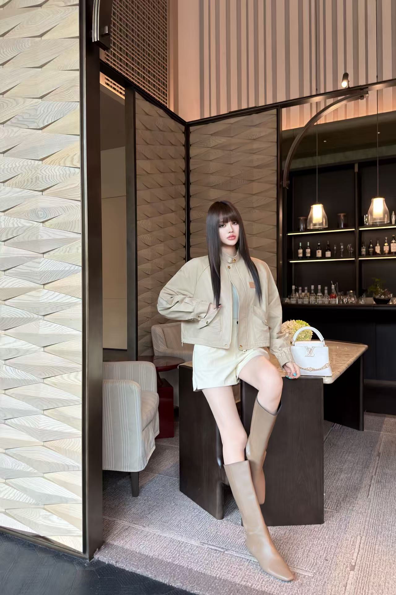 LV ハイクオリティ・シンプル・ジップアップジャケット【50％割引+送料無料】