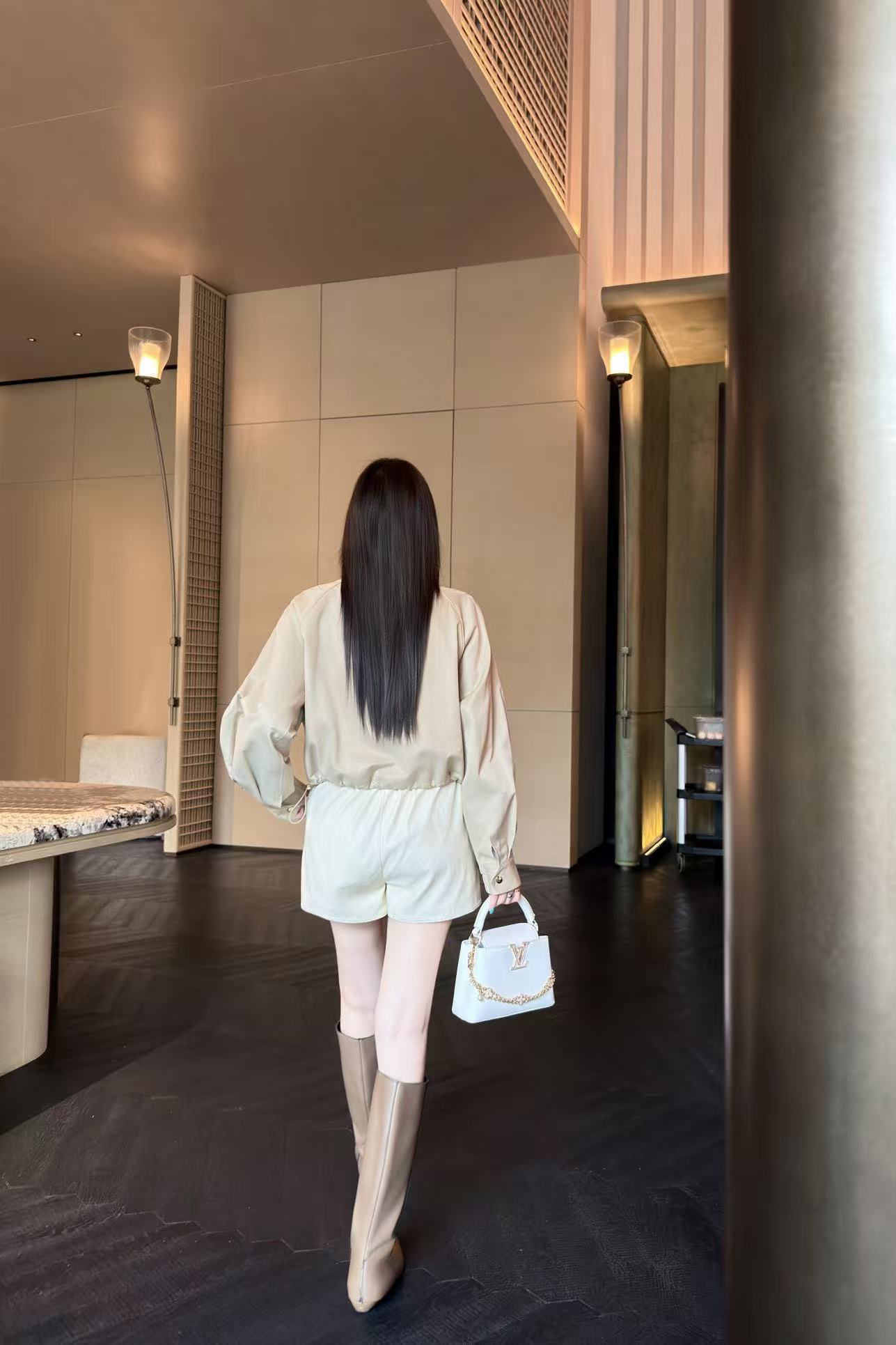 LV ハイクオリティ・シンプル・ジップアップジャケット【50％割引+送料無料】