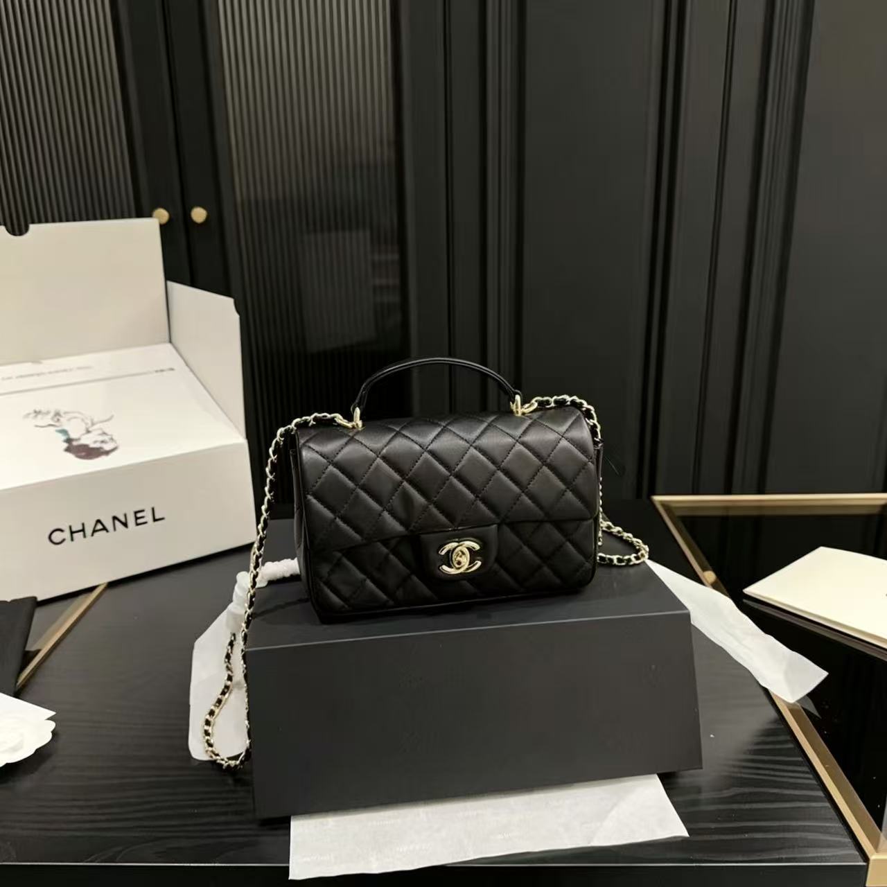CHANE1 cf miniチェーンフラップバッグ【50％割引+送料無料】