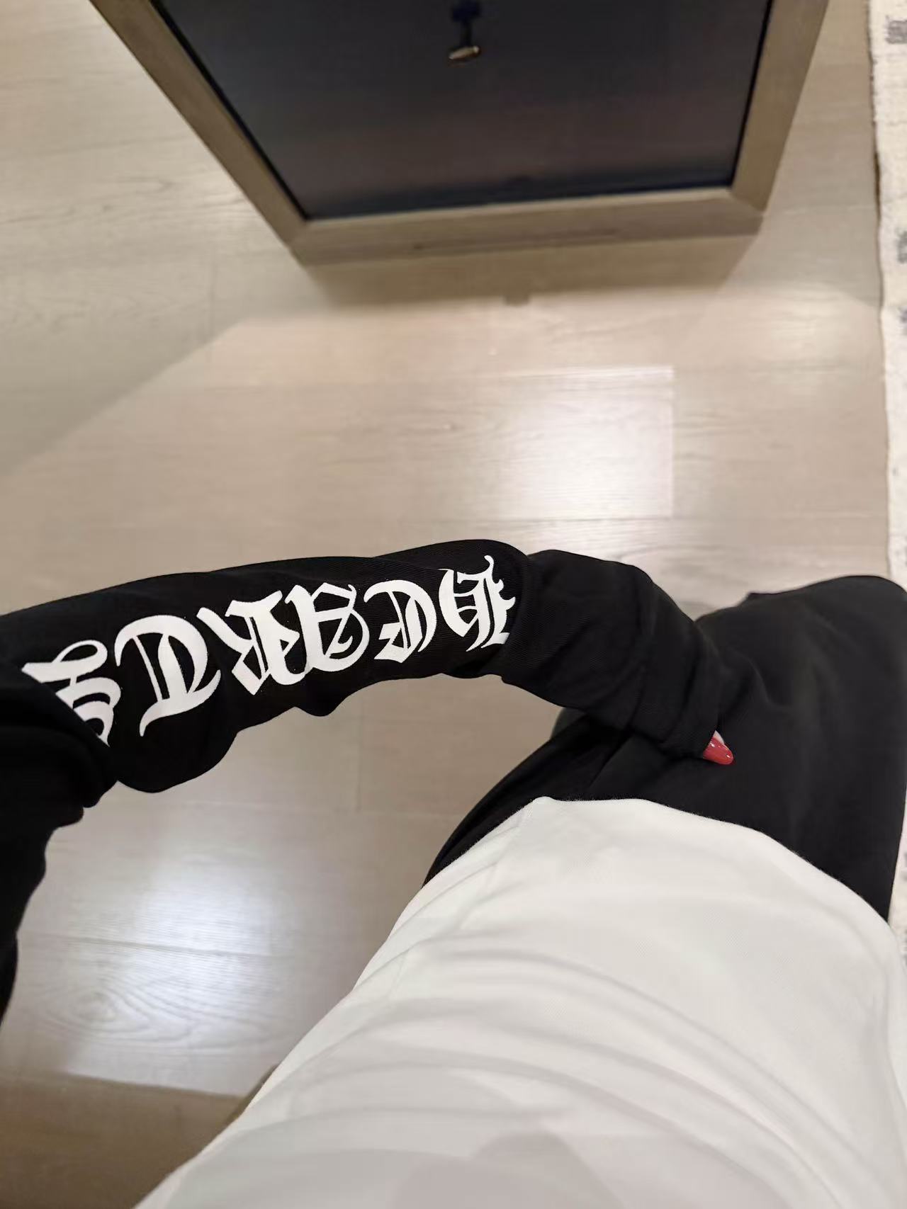 Chr0me Heartsサンスクリット語の長袖Tシャツ【50％割引+送料無料】