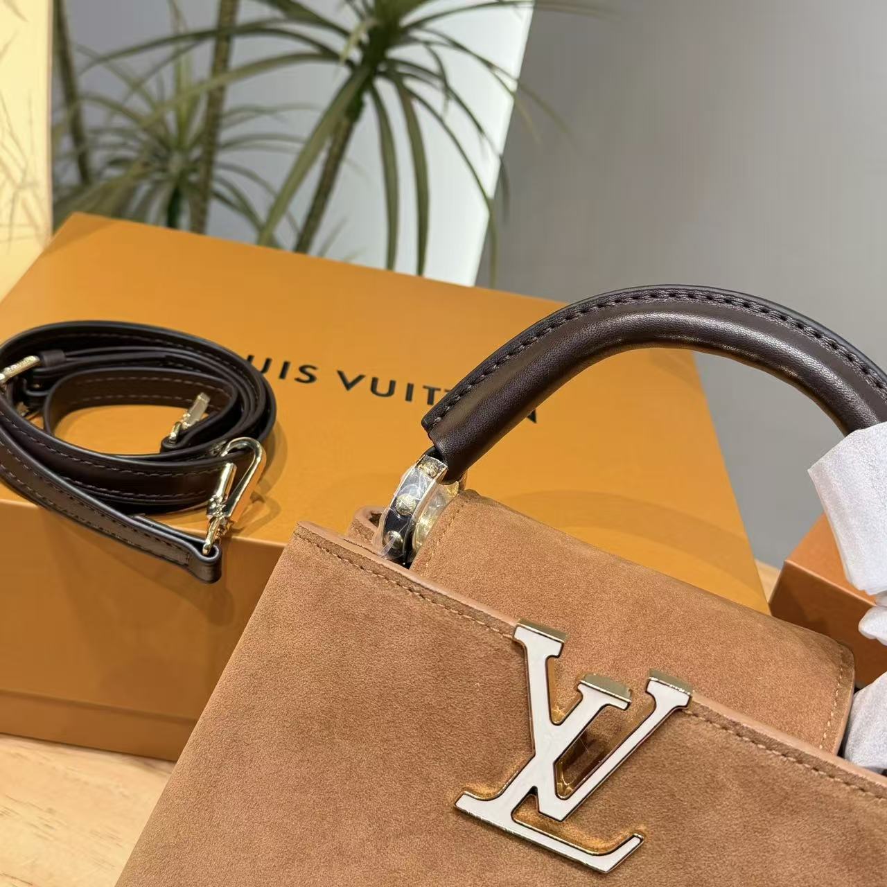 LV ディアスキン・ハンドバッグ【50％割引+送料無料】