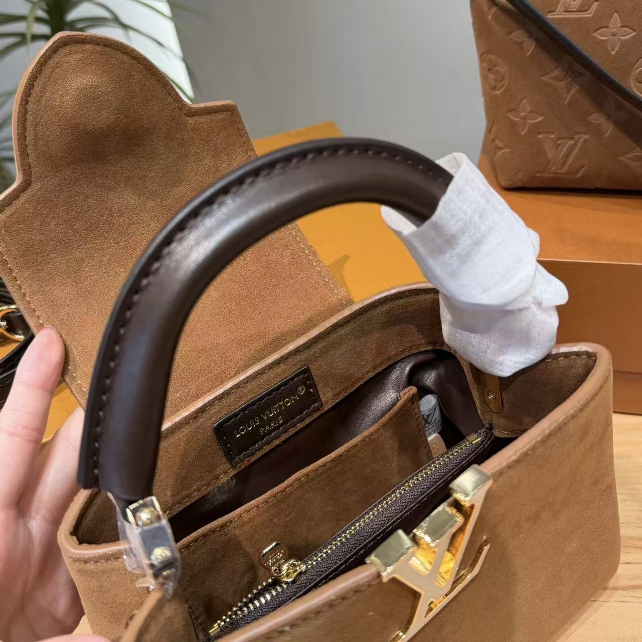 LV ディアスキン・ハンドバッグ【50％割引+送料無料】