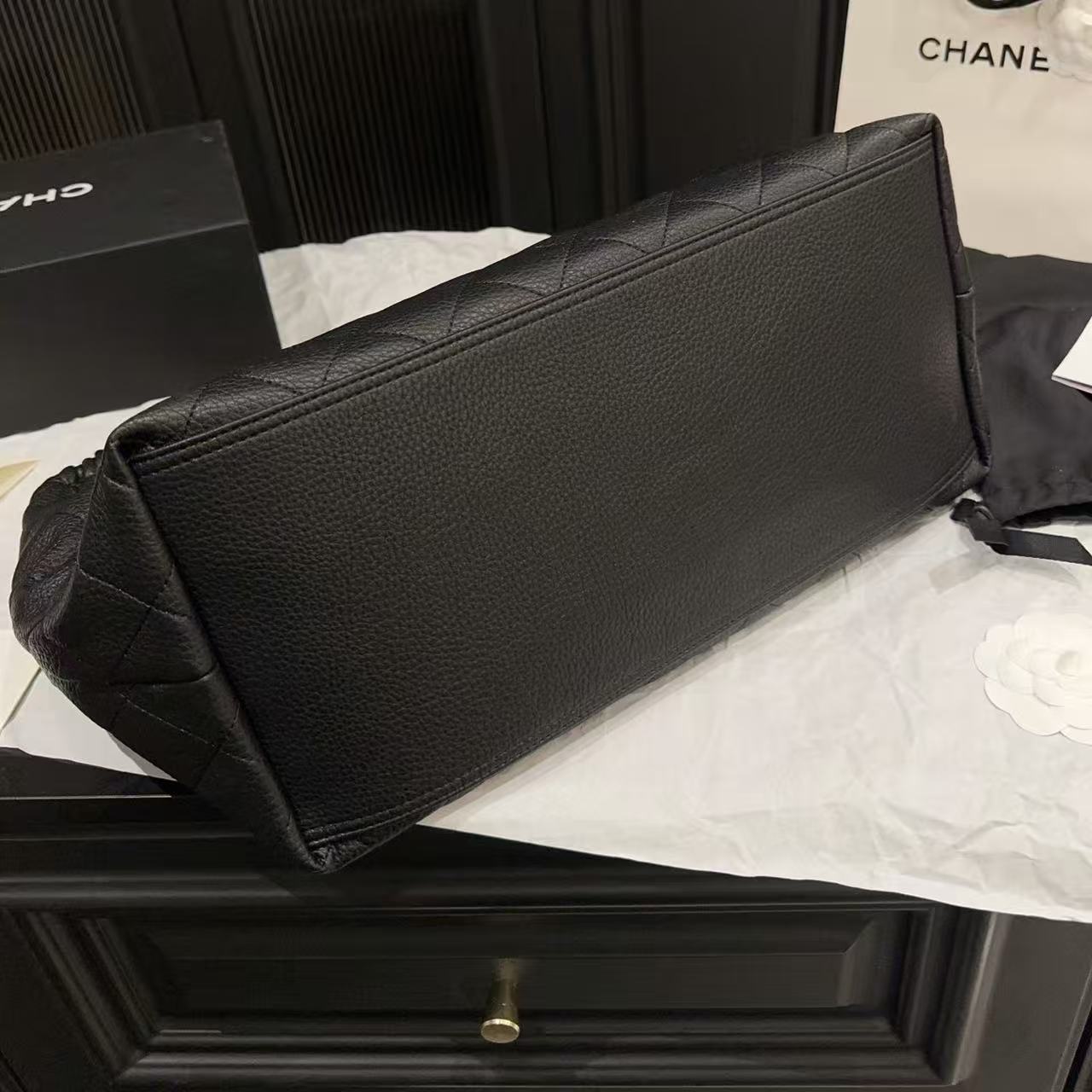 CHANE1 チェーンレザーショッピングバッグ【50％割引+送料無料】
