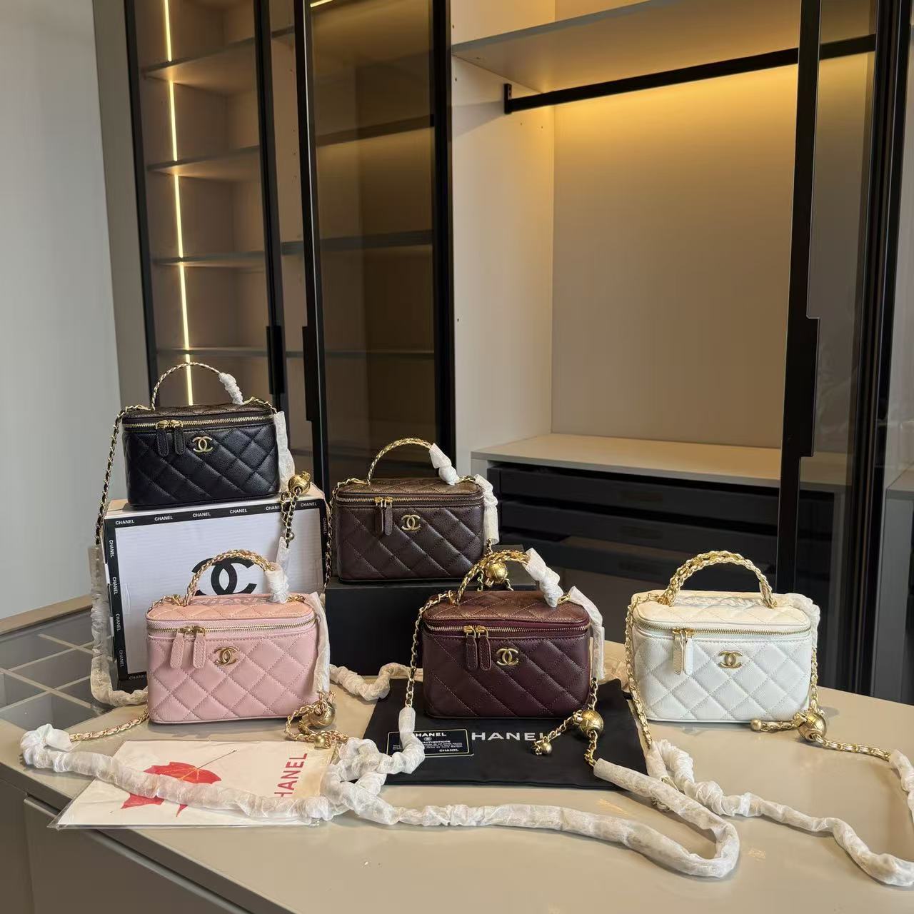 CHANEL チェーンハンドバッグ【50％割引+送料無料】
