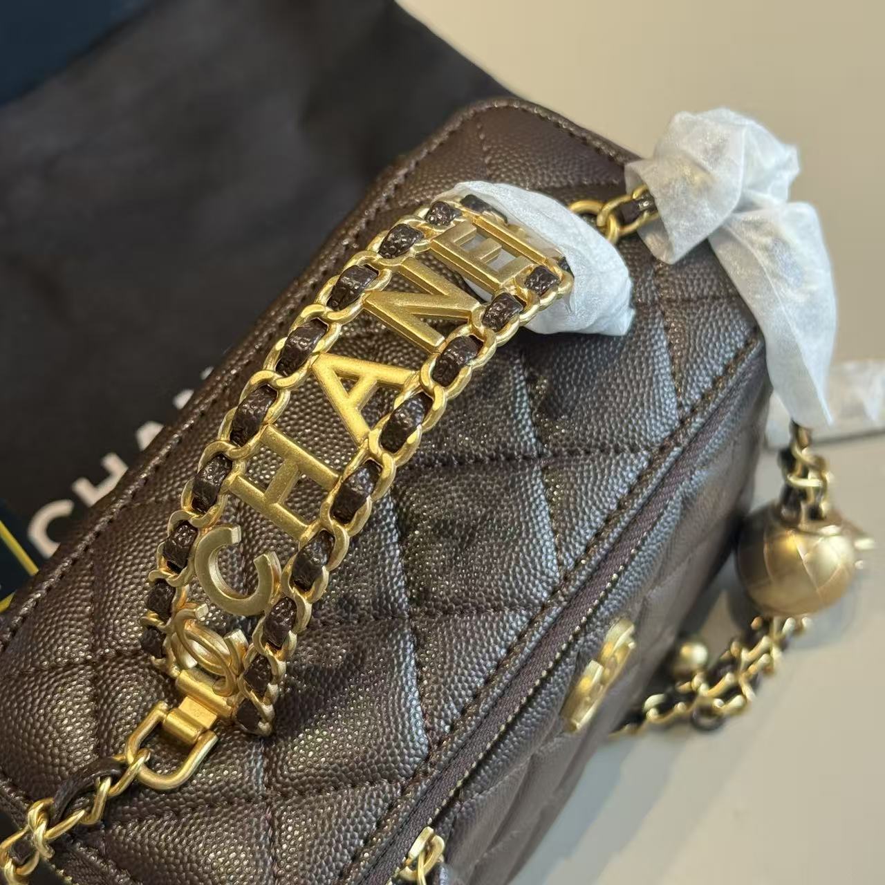 CHANEL チェーンハンドバッグ【50％割引+送料無料】