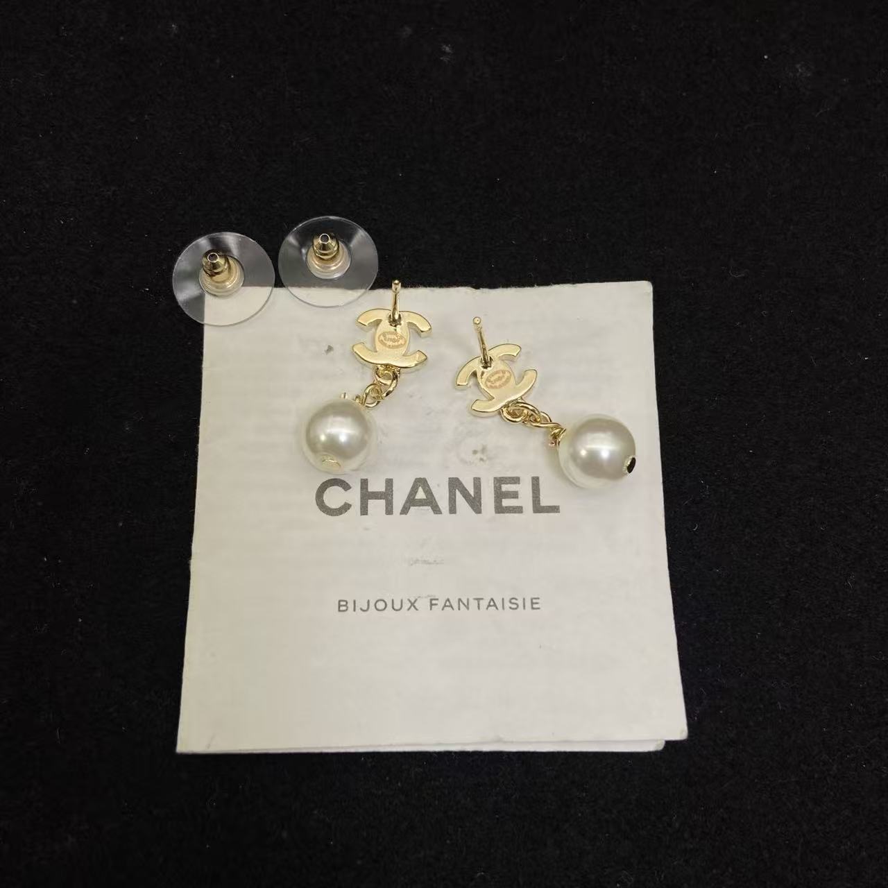 CHANE1 ダブルCパールスタッドピアス【50％割引+送料無料】