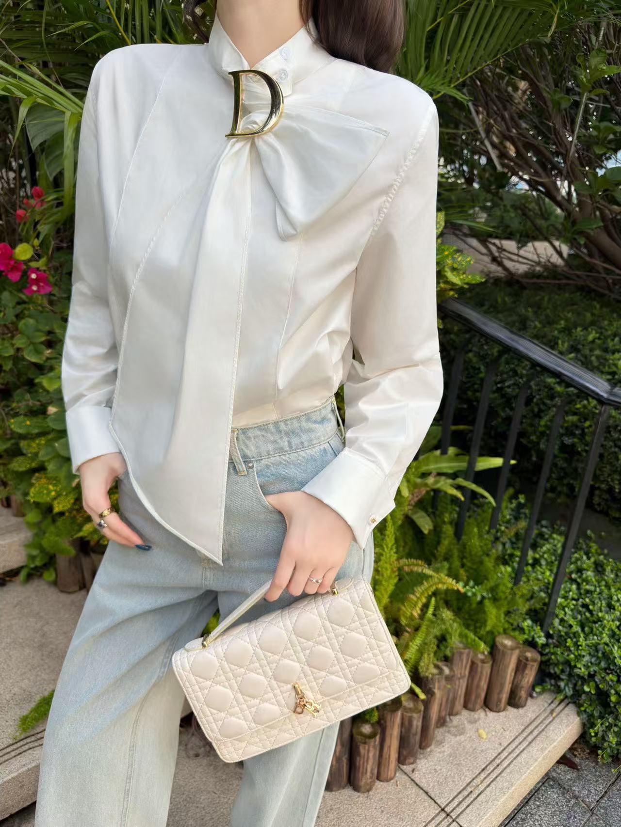 DIOR シンプルなレースアップシャツ【50％割引+送料無料】