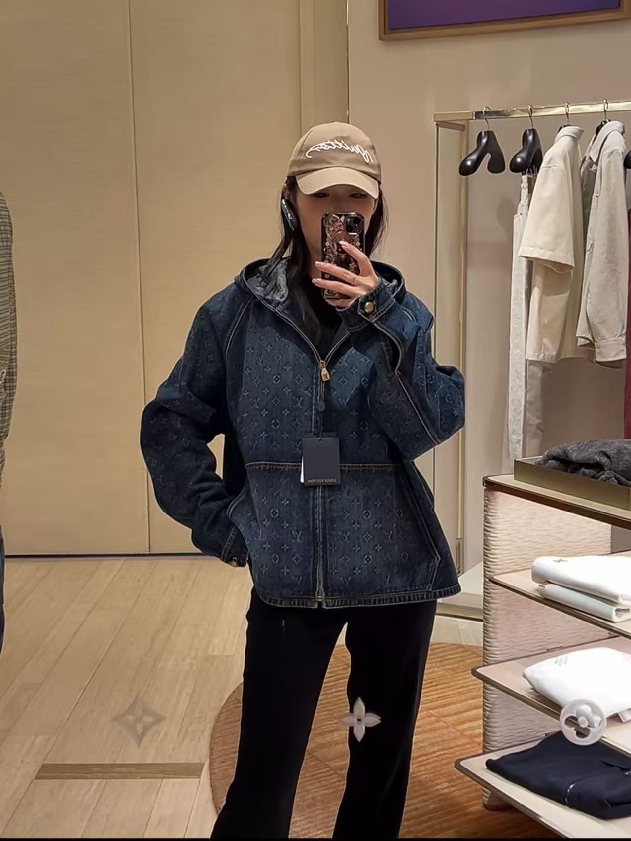 LV ハイクオリティ・プリント入りフード付きデニムジャケット【50％割引+送料無料】