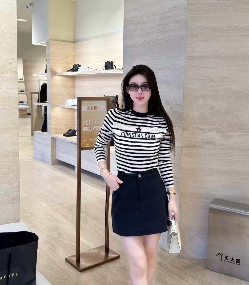 DIOR ウール ストライプ ロゴセーター【50％割引+送料無料】