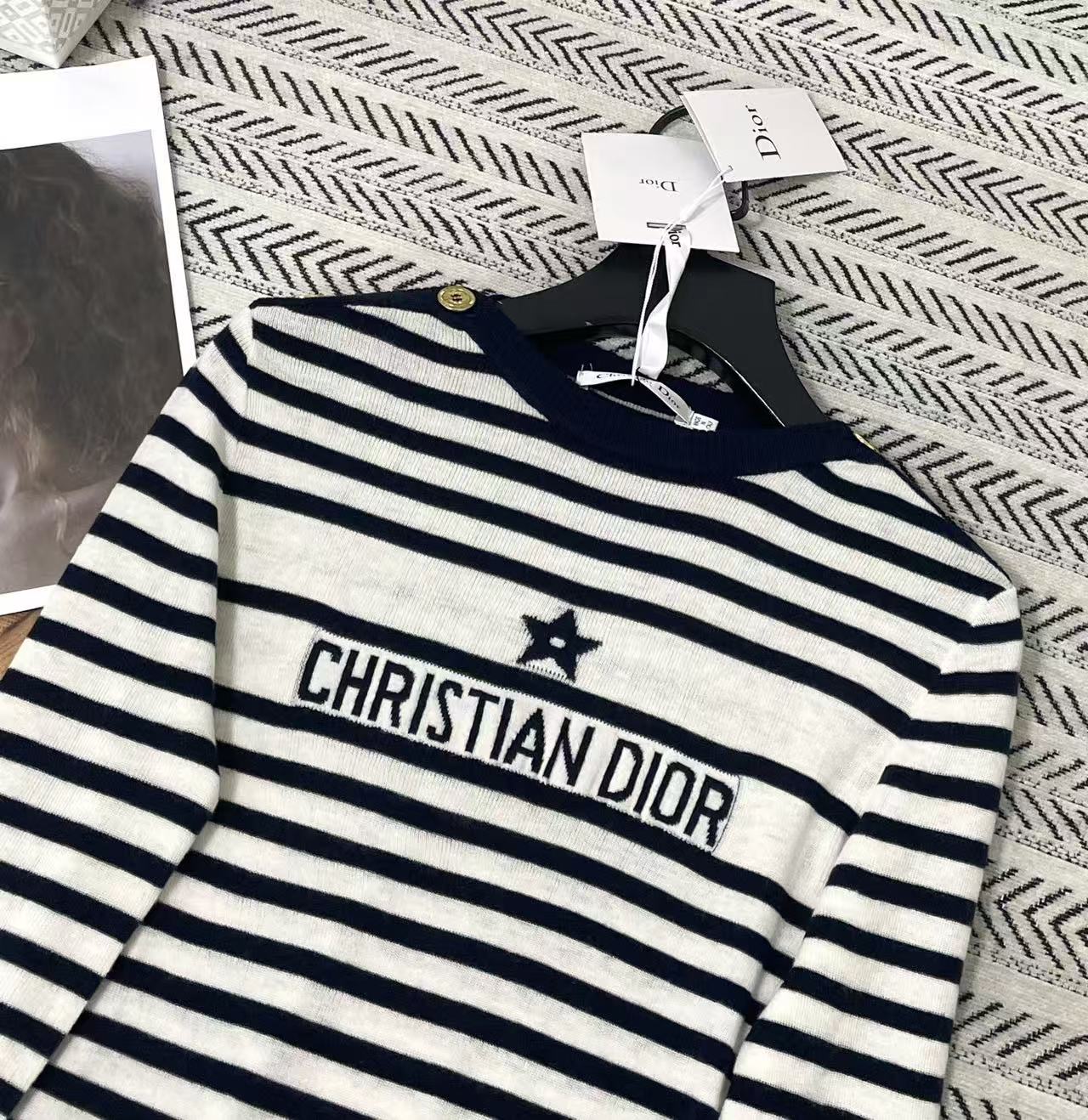 DIOR ウール ストライプ ロゴセーター【50％割引+送料無料】