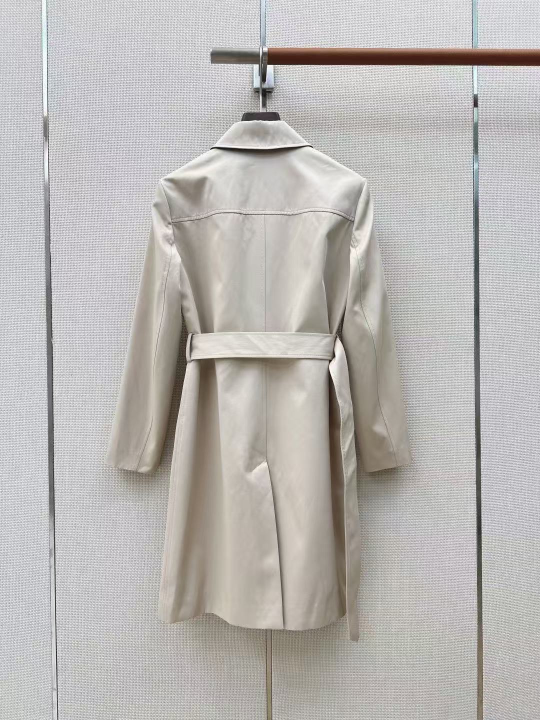 DIOR 刺繍ロゴ入りロングトレンチコート【50％割引+送料無料】