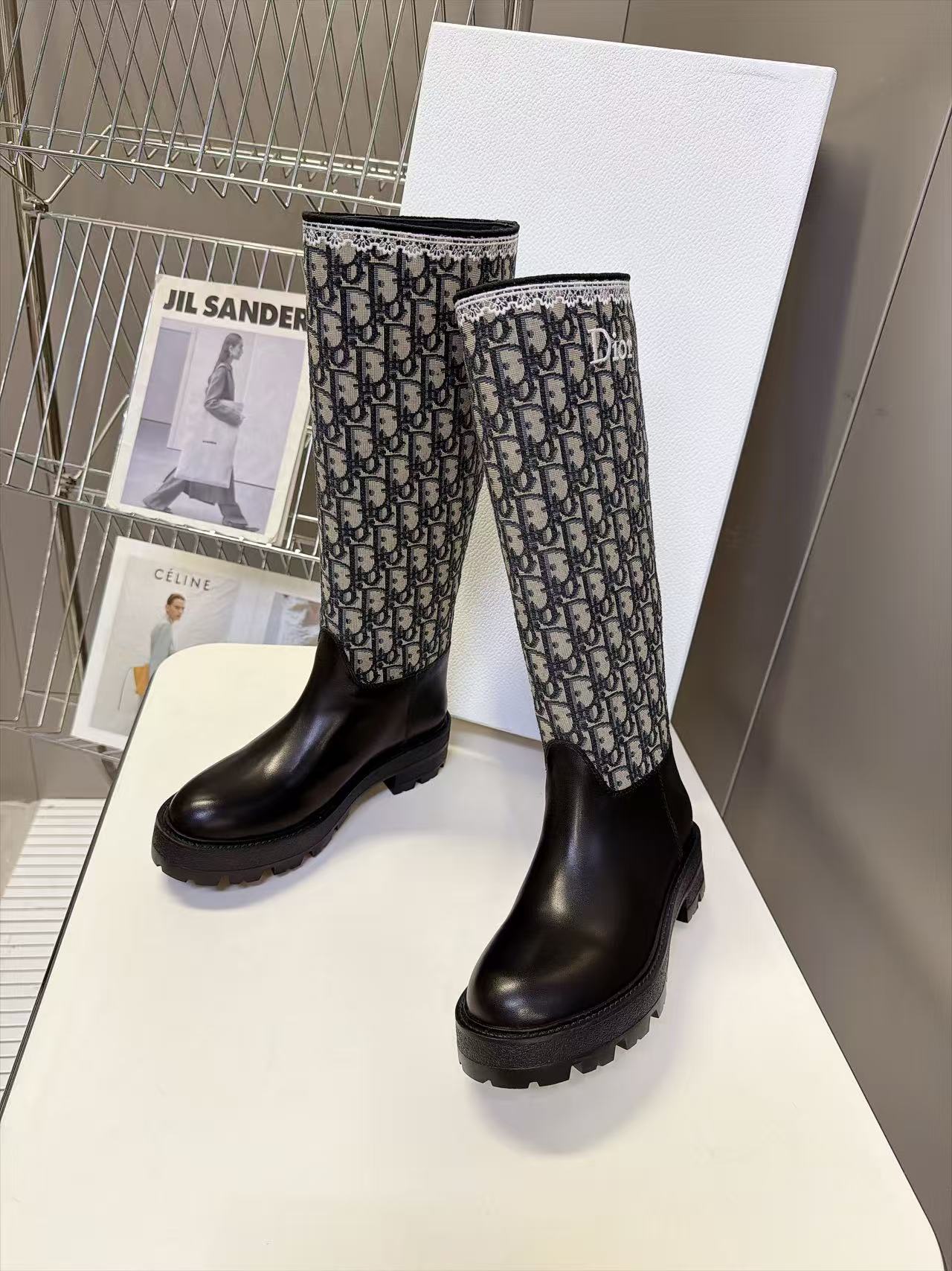 DIOR ハイクオリティ・レーストリム・ロングブーツ【50％割引+送料無料】