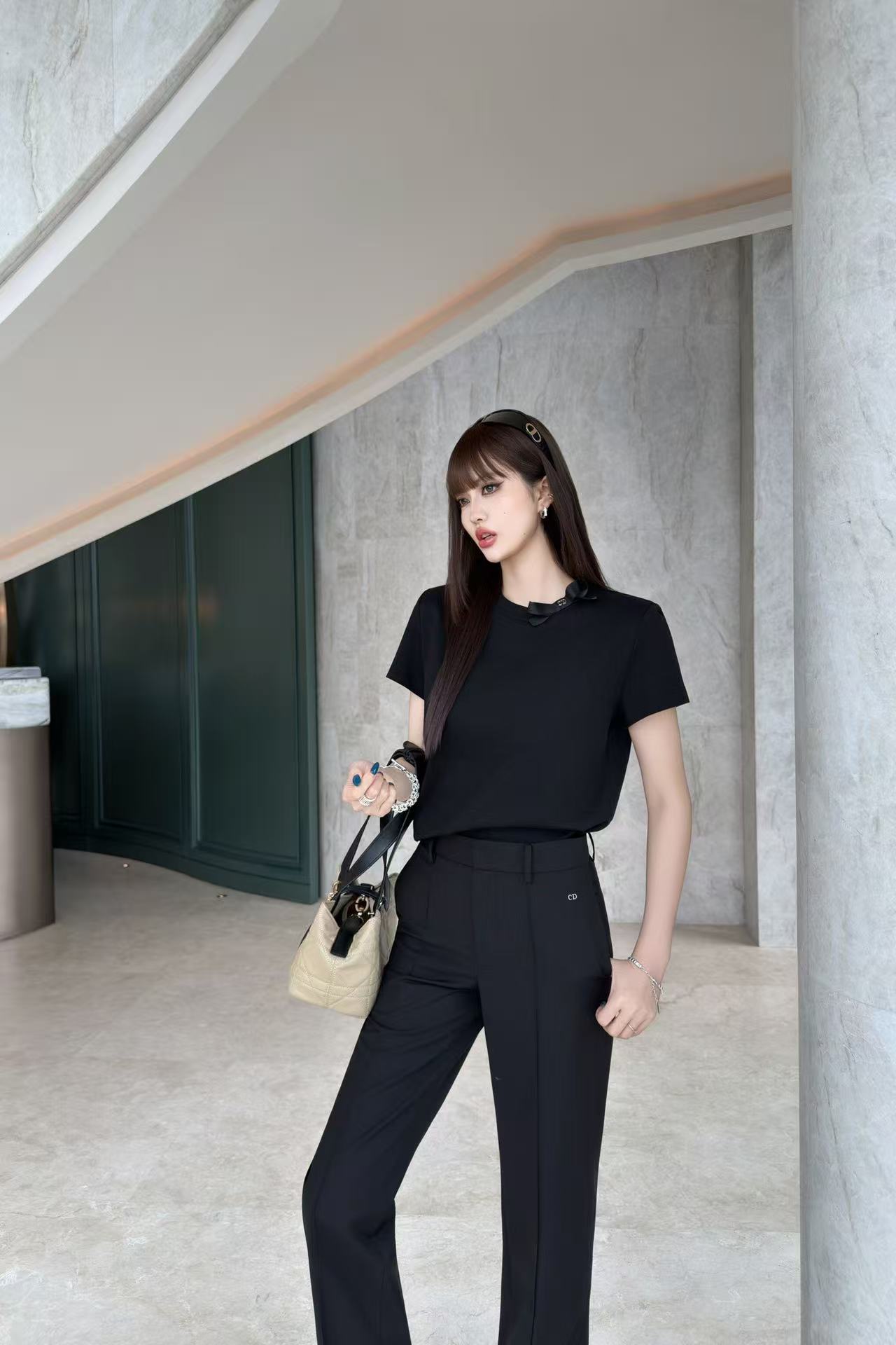 DIOR シンプルTシャツ＆ロングパンツ セットアップ【50％割引+送料無料】