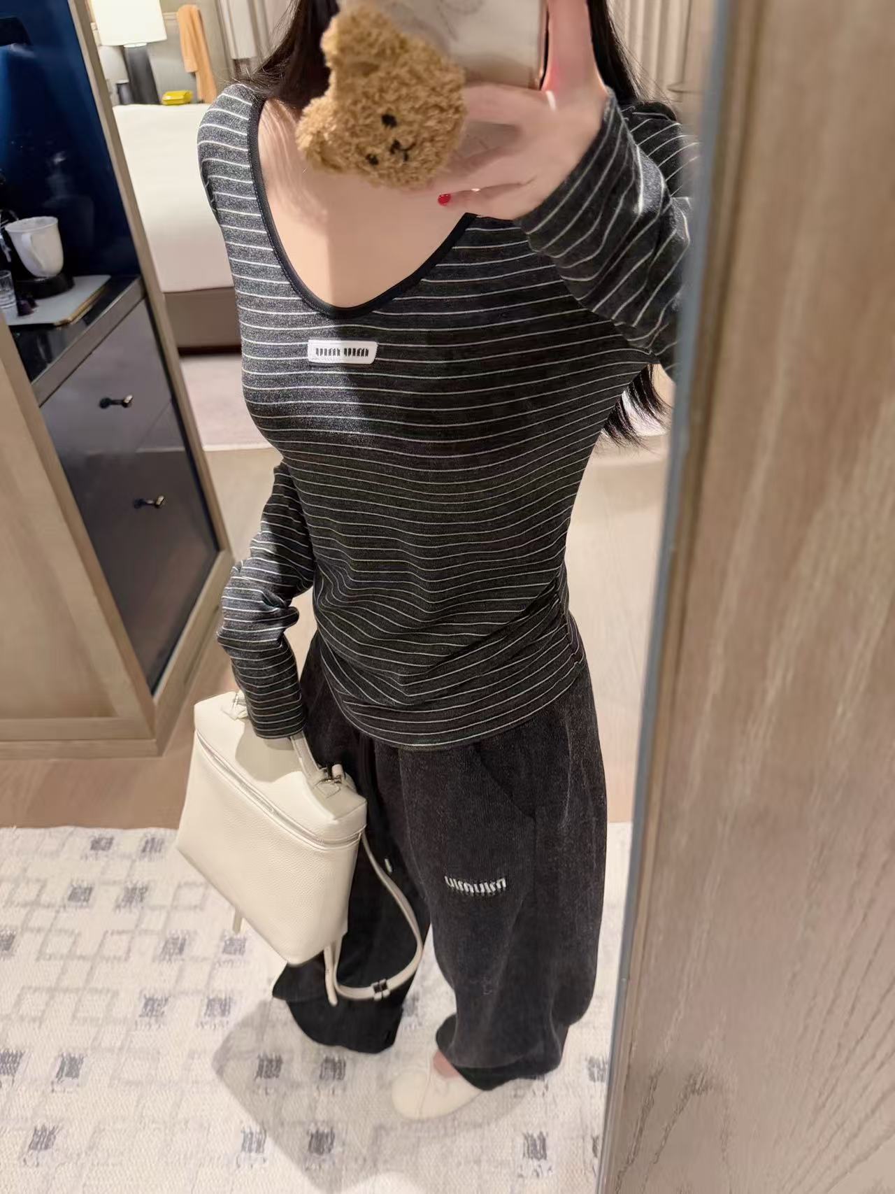 M1UM1U ボーダーTシャツ＆ロングパンツ 2点セット【50％割引+送料無料】