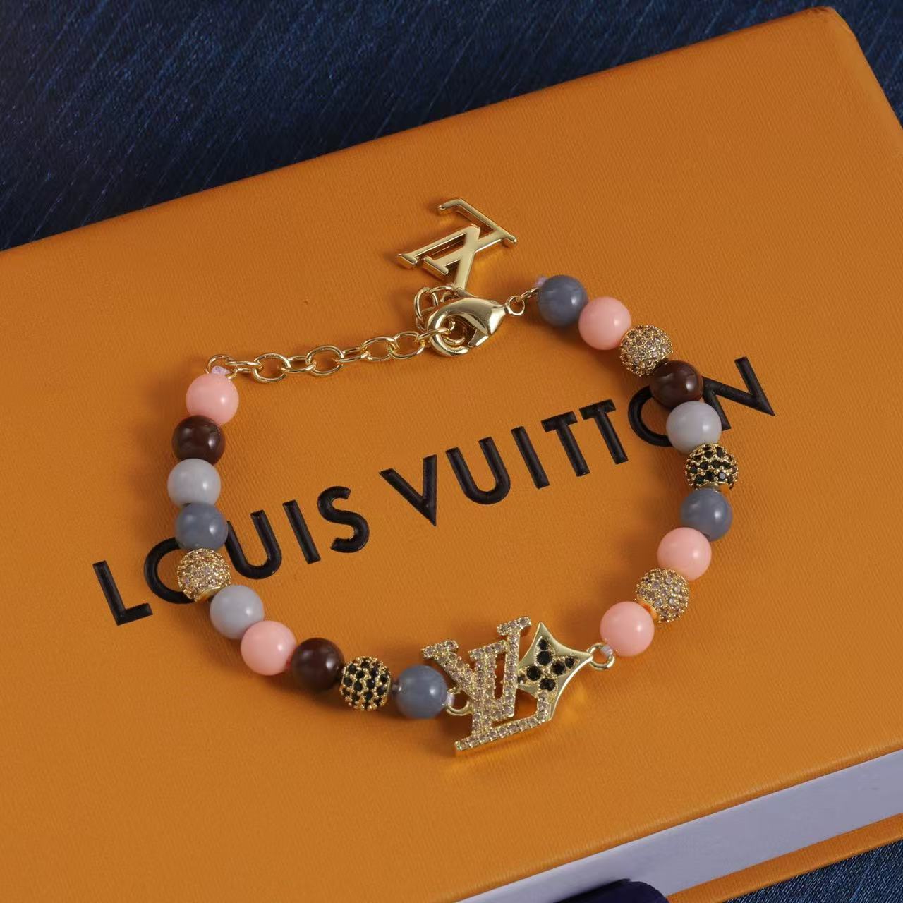 LV バイカラービーズブレスレット【50％割引+送料無料】