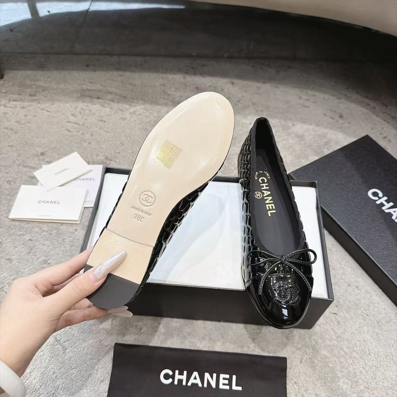 CHANE1 高品質ダブルCカラーブロックフラットシューズ【50％割引+送料無料】