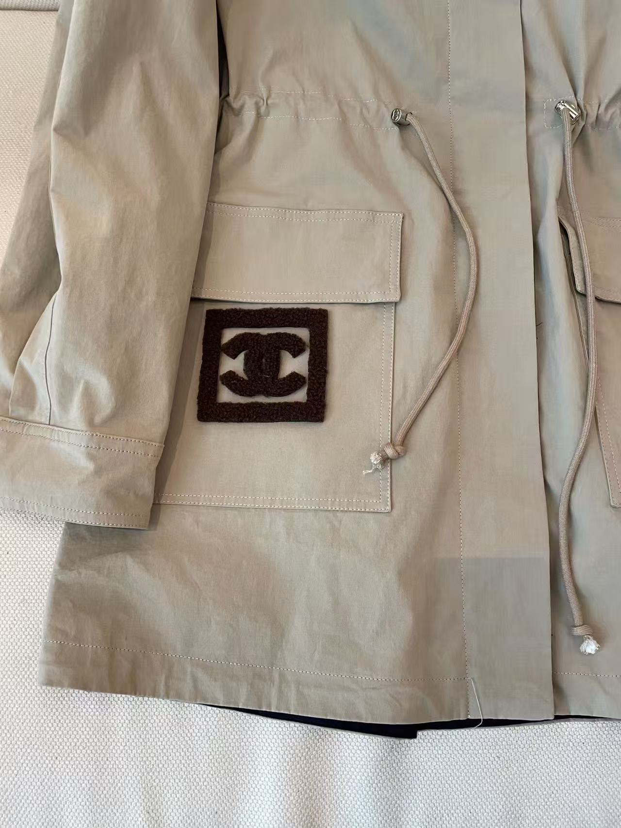 CHANEL ダブルCポケット付きロングコート【50％割引+送料無料】