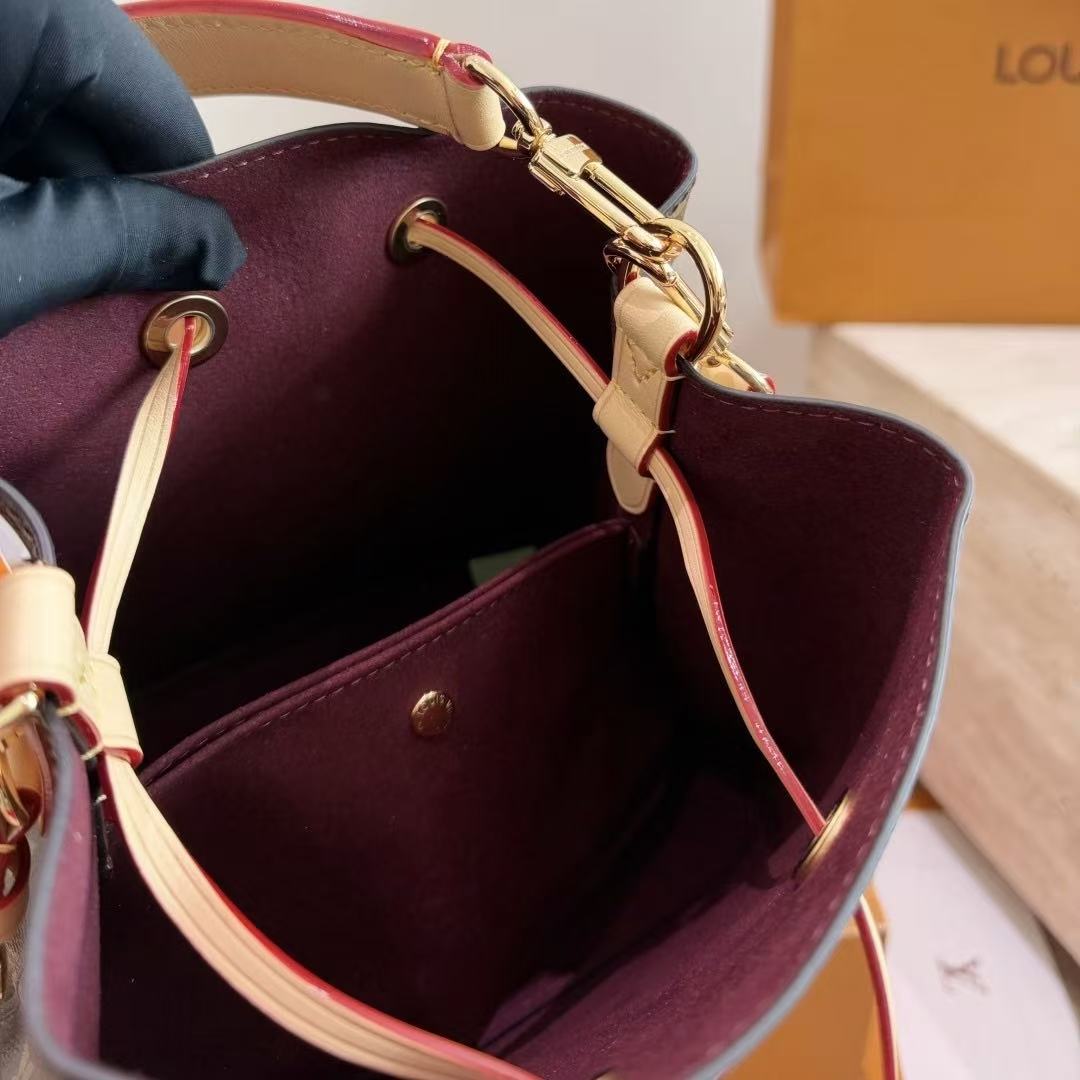 LV Neonoe BBバケットバッグ【50％割引+送料無料】