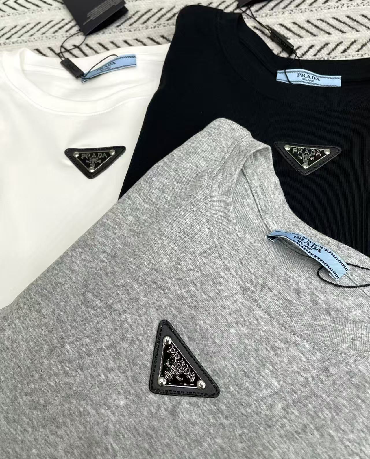 PR4DA トライアングルロゴ長袖Tシャツ【50％割引+送料無料】