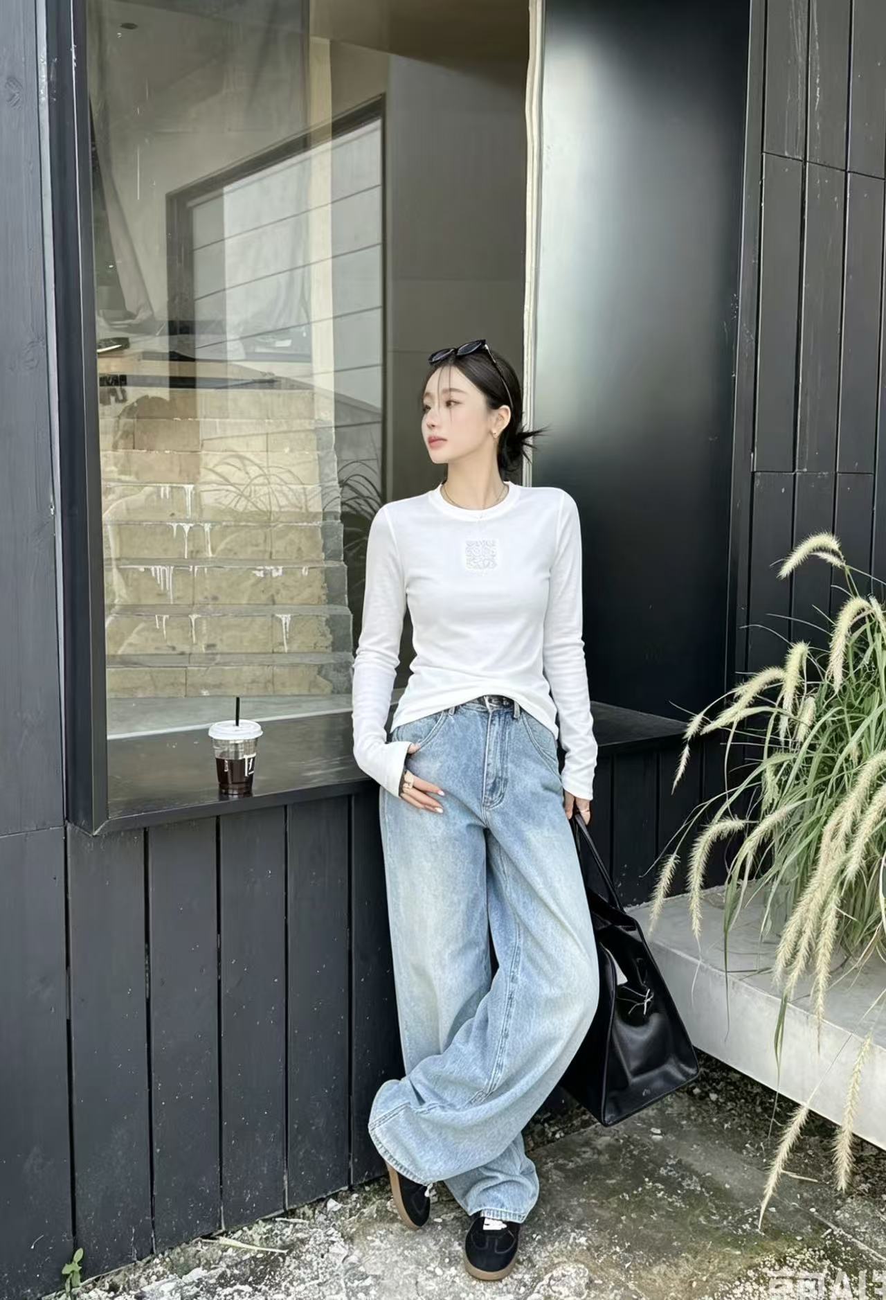 LOEWE 刺繍ロゴ長袖Tシャツ【50％割引+送料無料】
