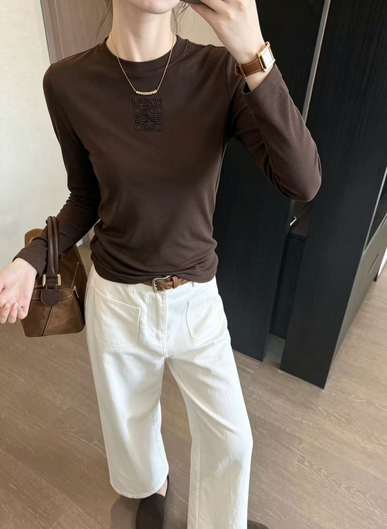 LOEWE 刺繍ロゴ長袖Tシャツ【50％割引+送料無料】
