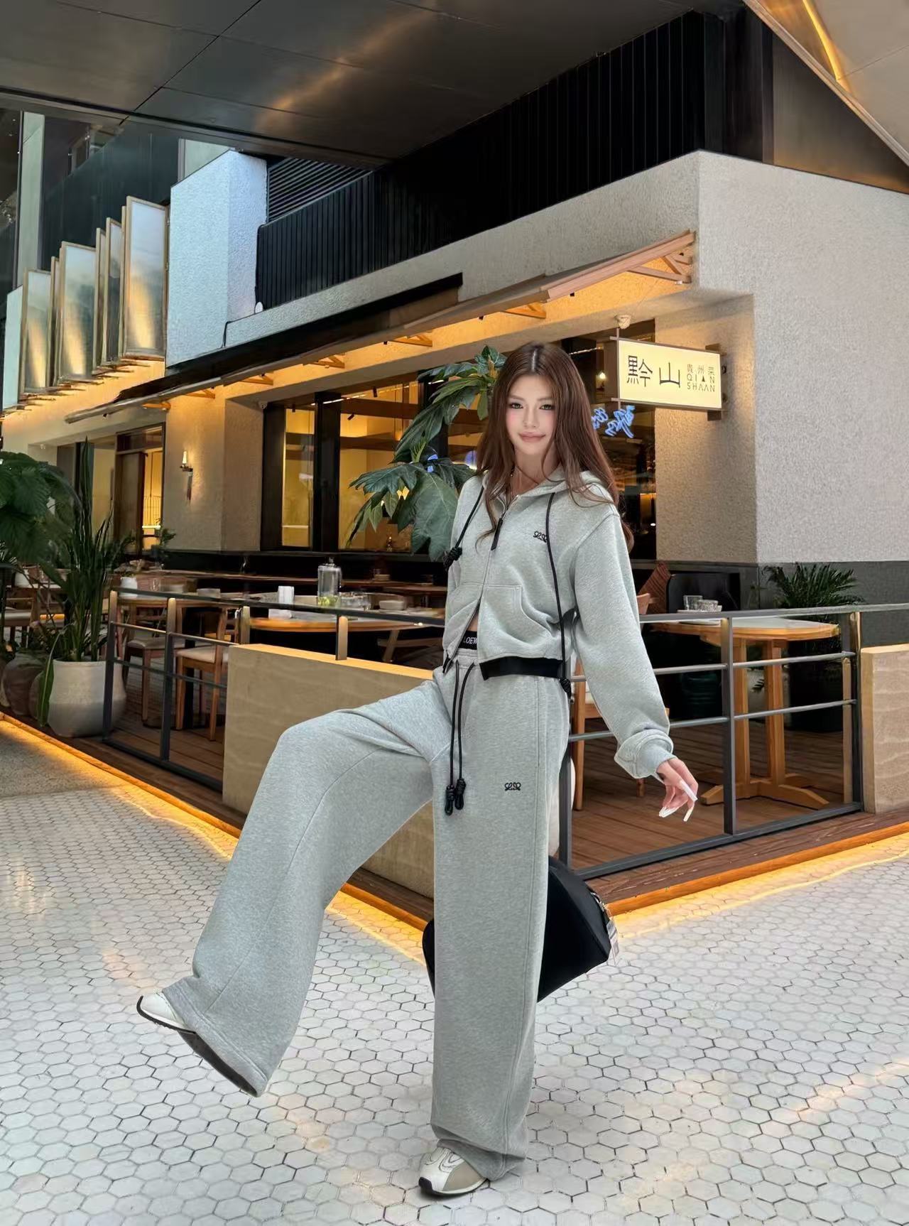 L0WEW フード付きジップアップジャケット＋パンツ ツーピースセット【50％割引+送料無料】
