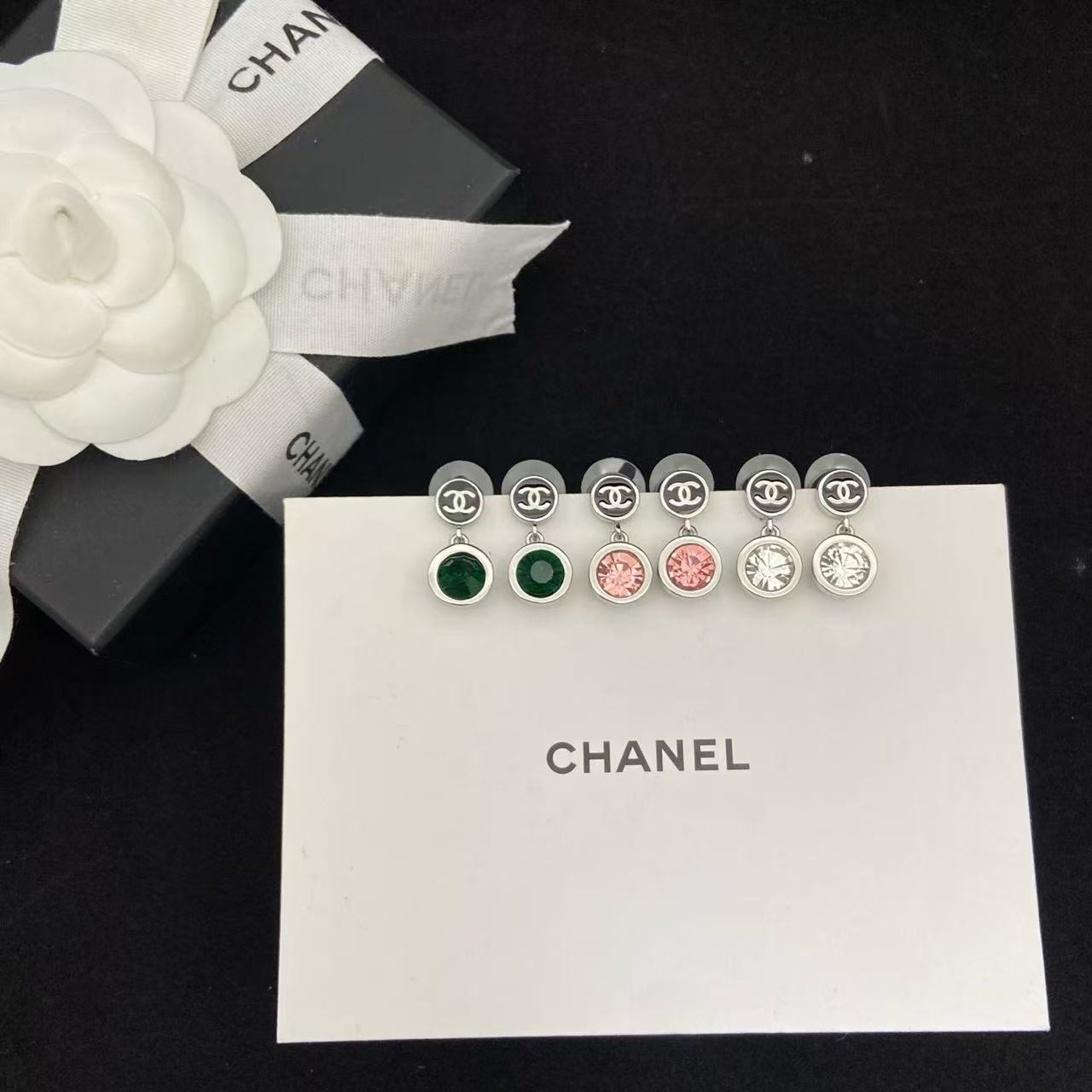 CHANE1 ダブルC ダイヤモンドスタッドピアス【50％割引+送料無料】