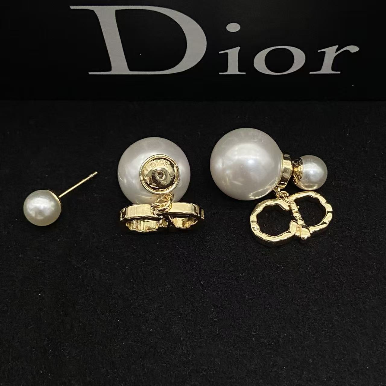 DI0R CD パールピアス【50％割引+送料無料】