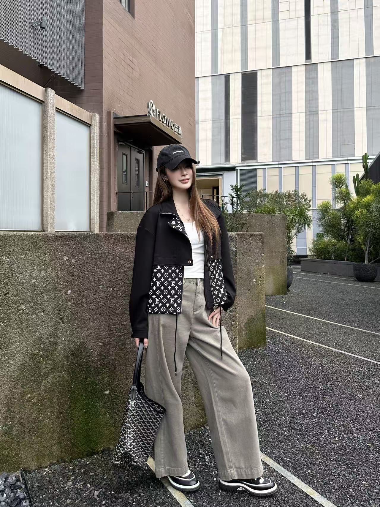 LV ジップアップ・プリントジャケット【50％割引+送料無料】