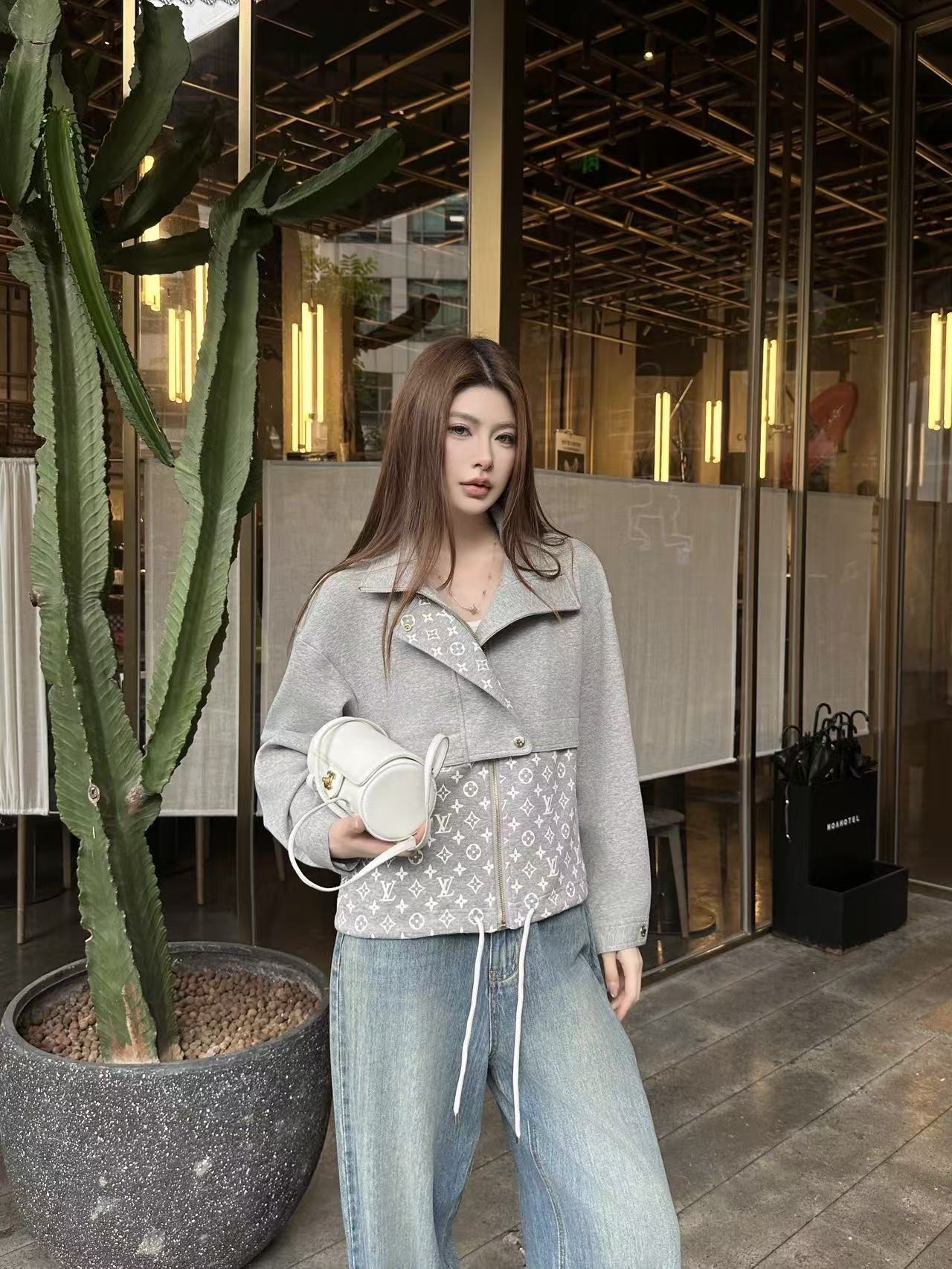 LV ジップアップ・プリントジャケット【50％割引+送料無料】