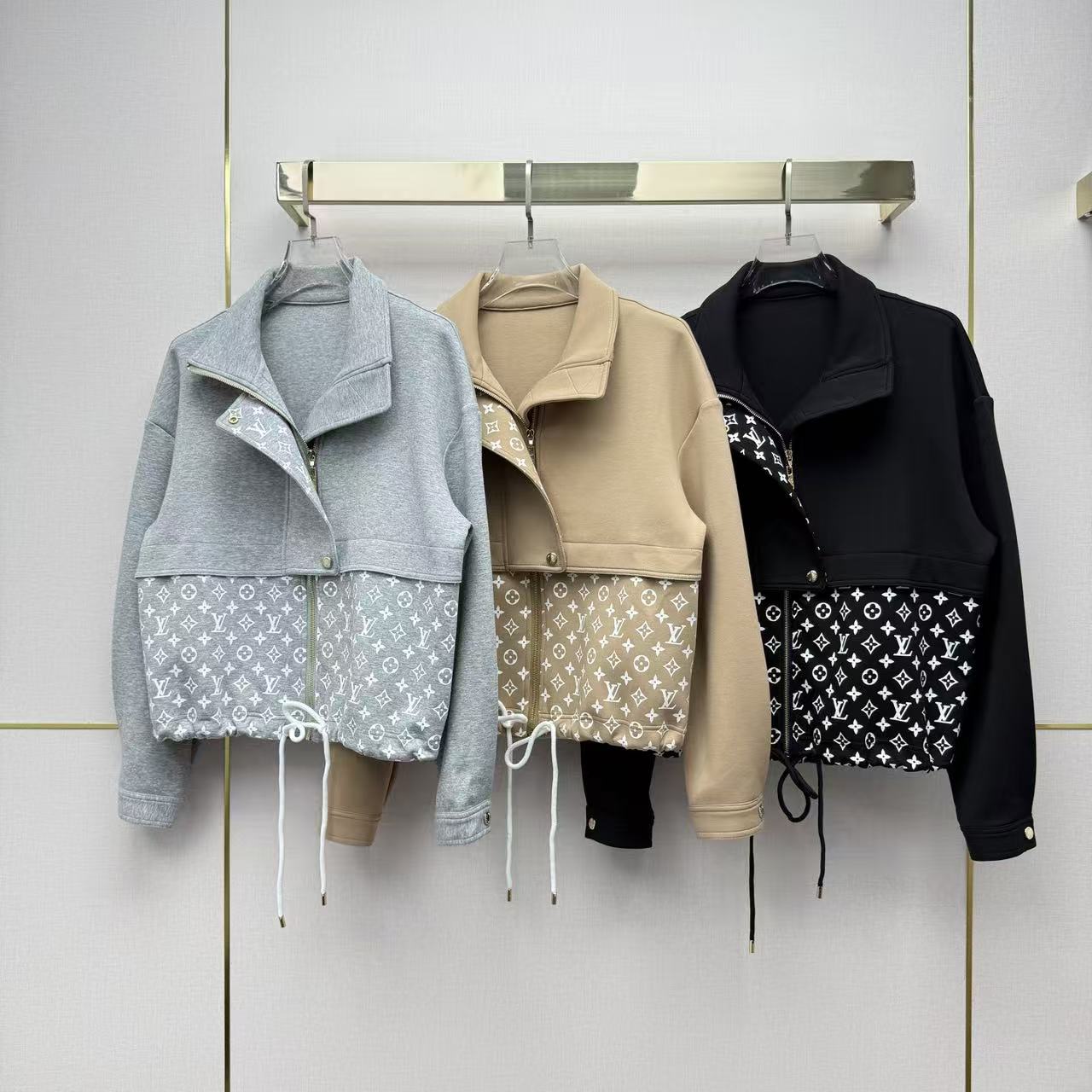 LV ジップアップ・プリントジャケット【50％割引+送料無料】