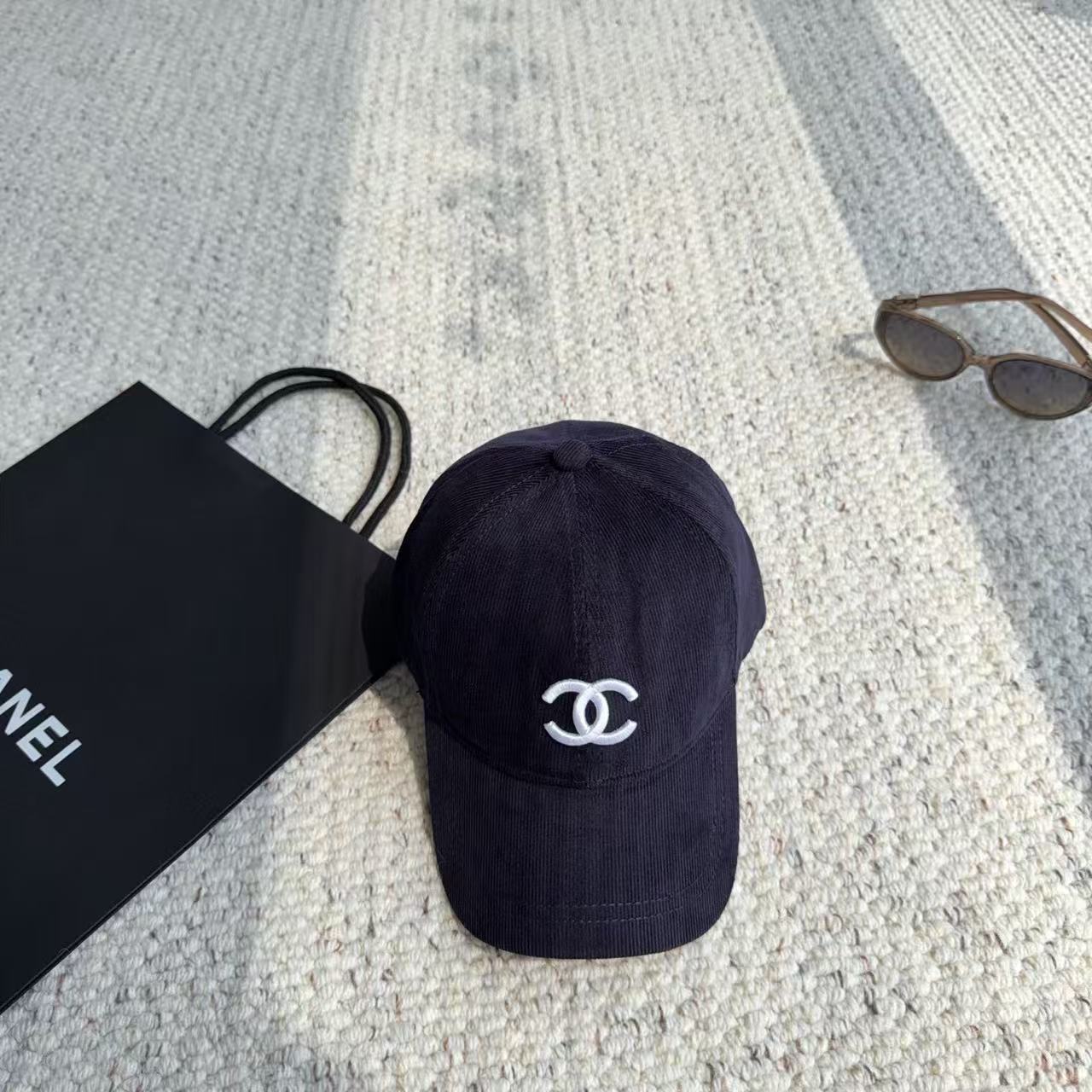 CHANE1 シンプル ダブルC ベースボールキャップ【50％割引+送料無料】