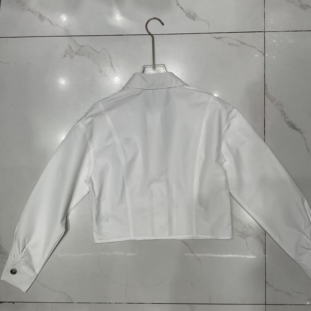CHANEL ダブルC ショートシャツ【50％割引+送料無料】