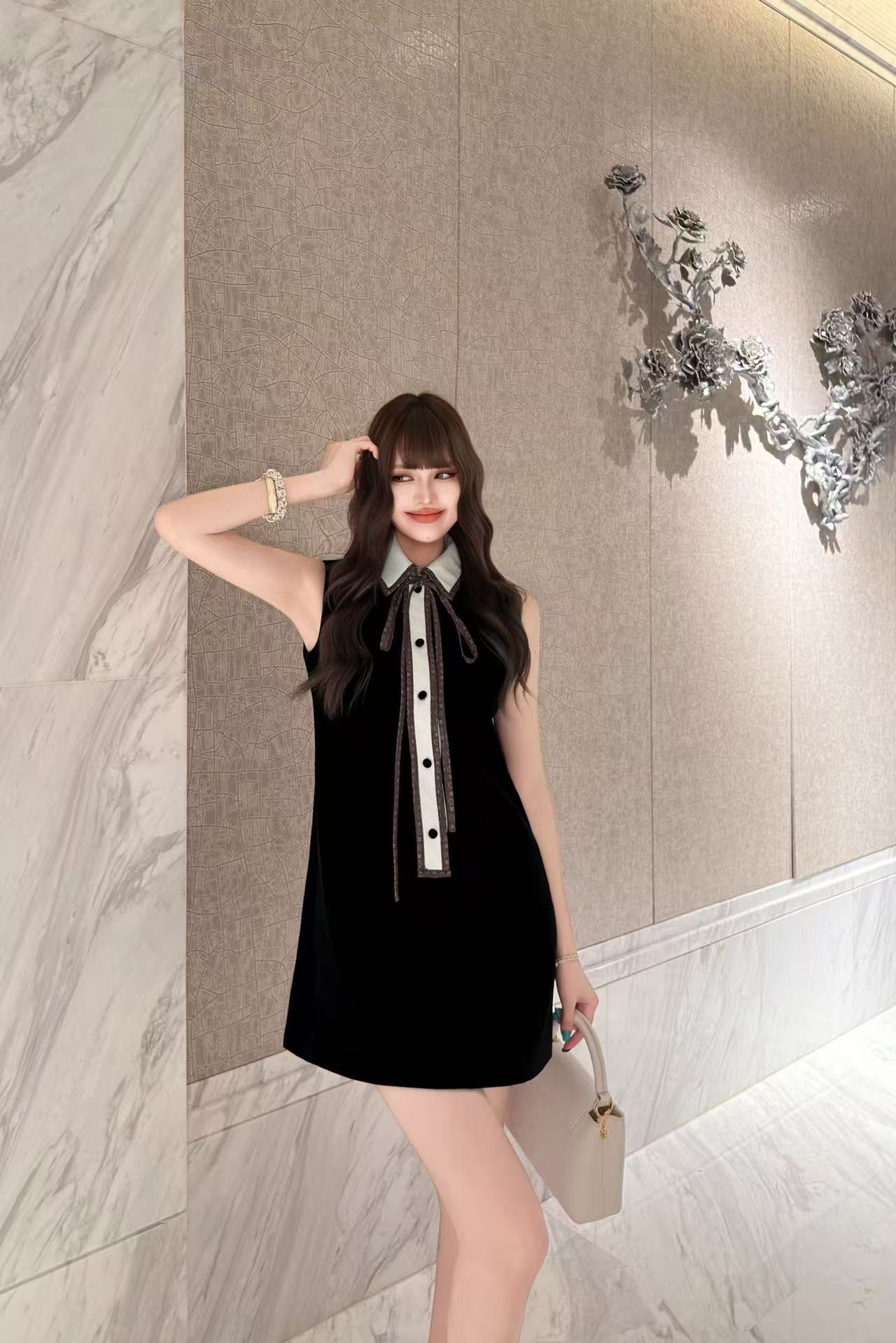 LV レースアップ・ノースリーブワンピース【50％割引+送料無料】