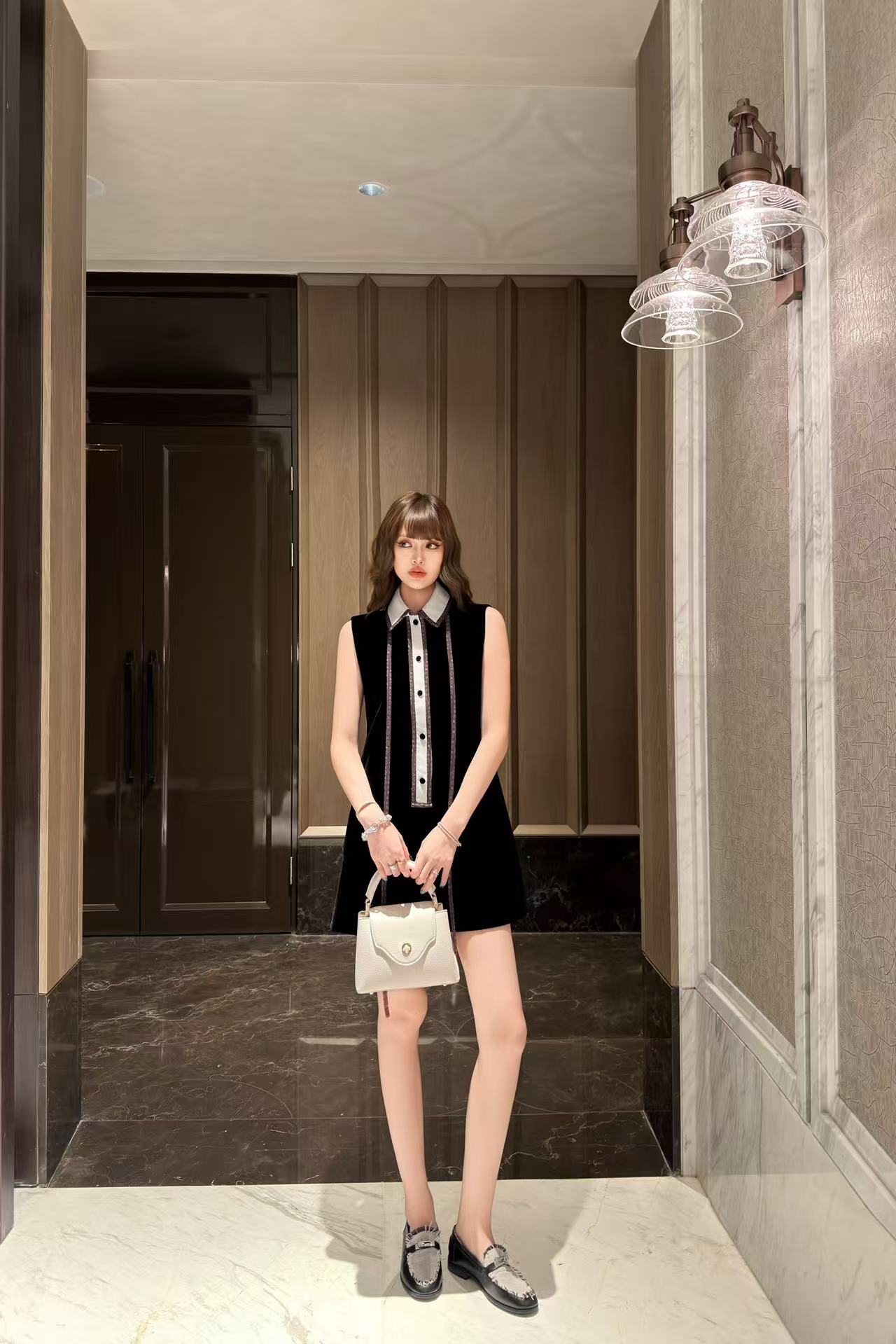 LV レースアップ・ノースリーブワンピース【50％割引+送料無料】