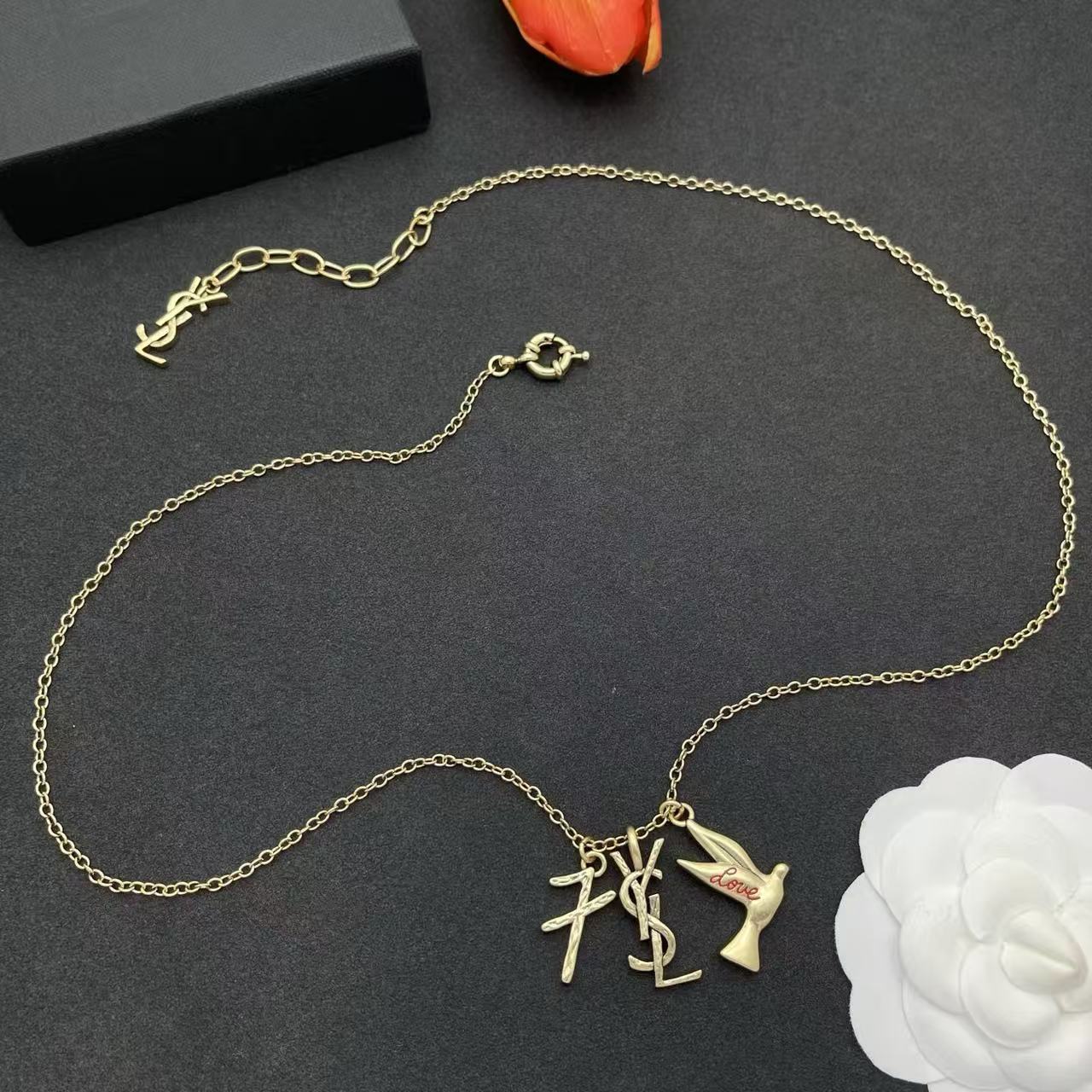 YSL 小鳥のネックレス【50％割引+送料無料】