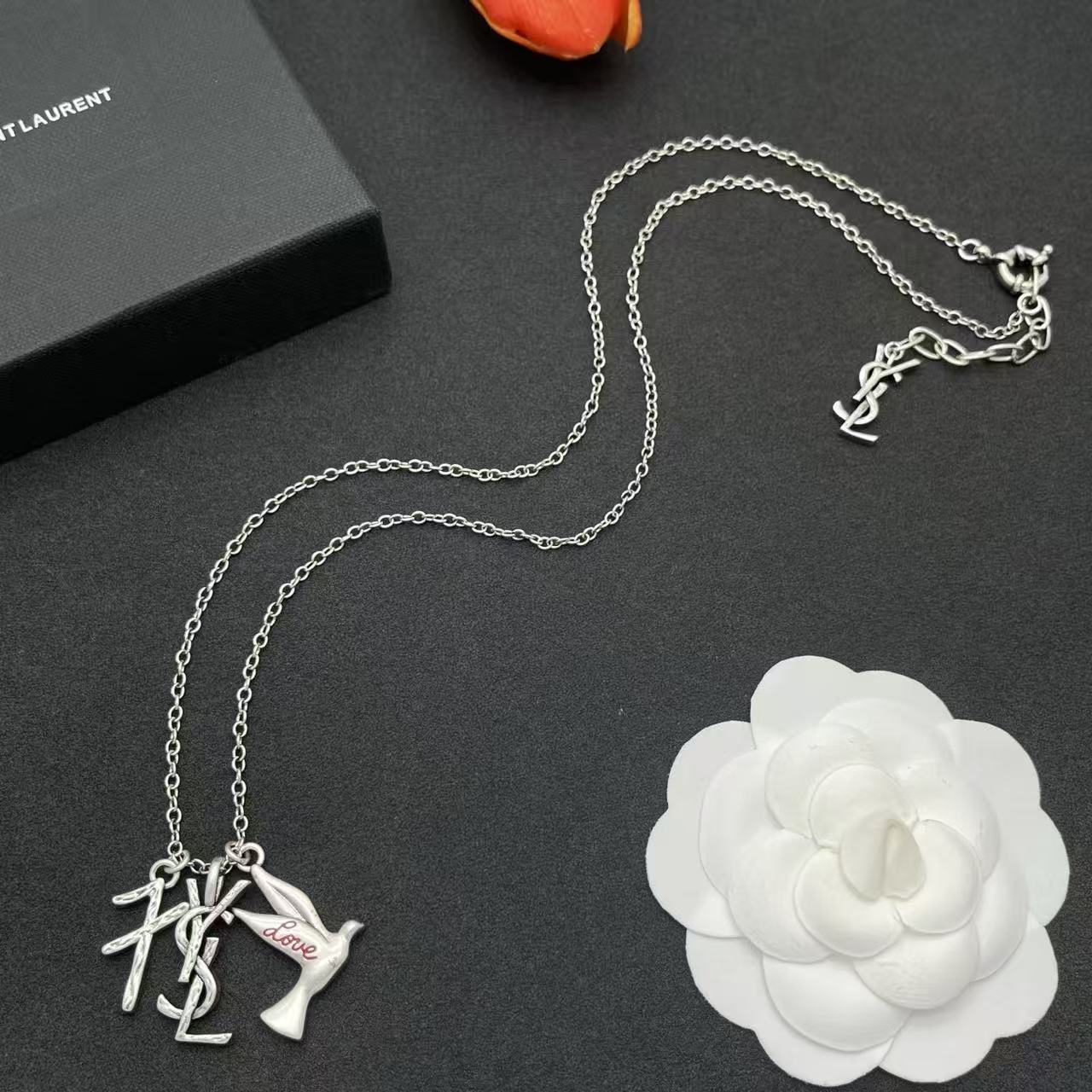 YSL 小鳥のネックレス【50％割引+送料無料】
