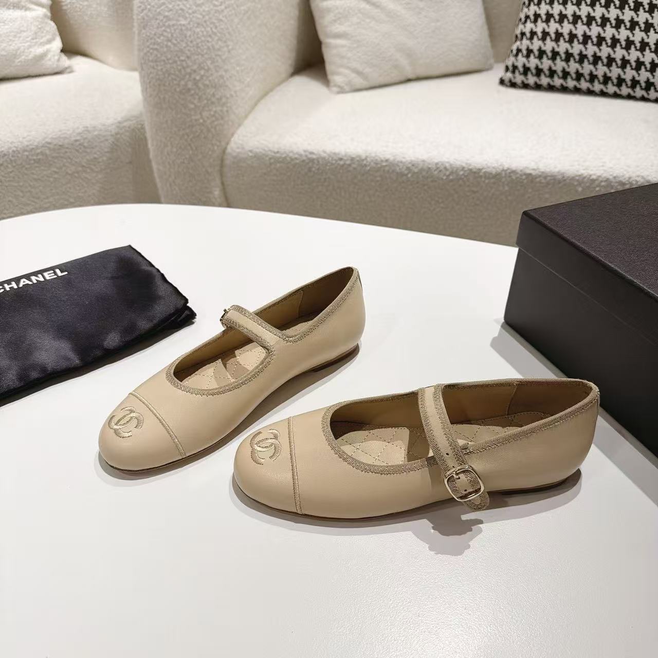 CHANE1 高品質シープスキン ダブルCフラットシューズ【50％割引+送料無料】