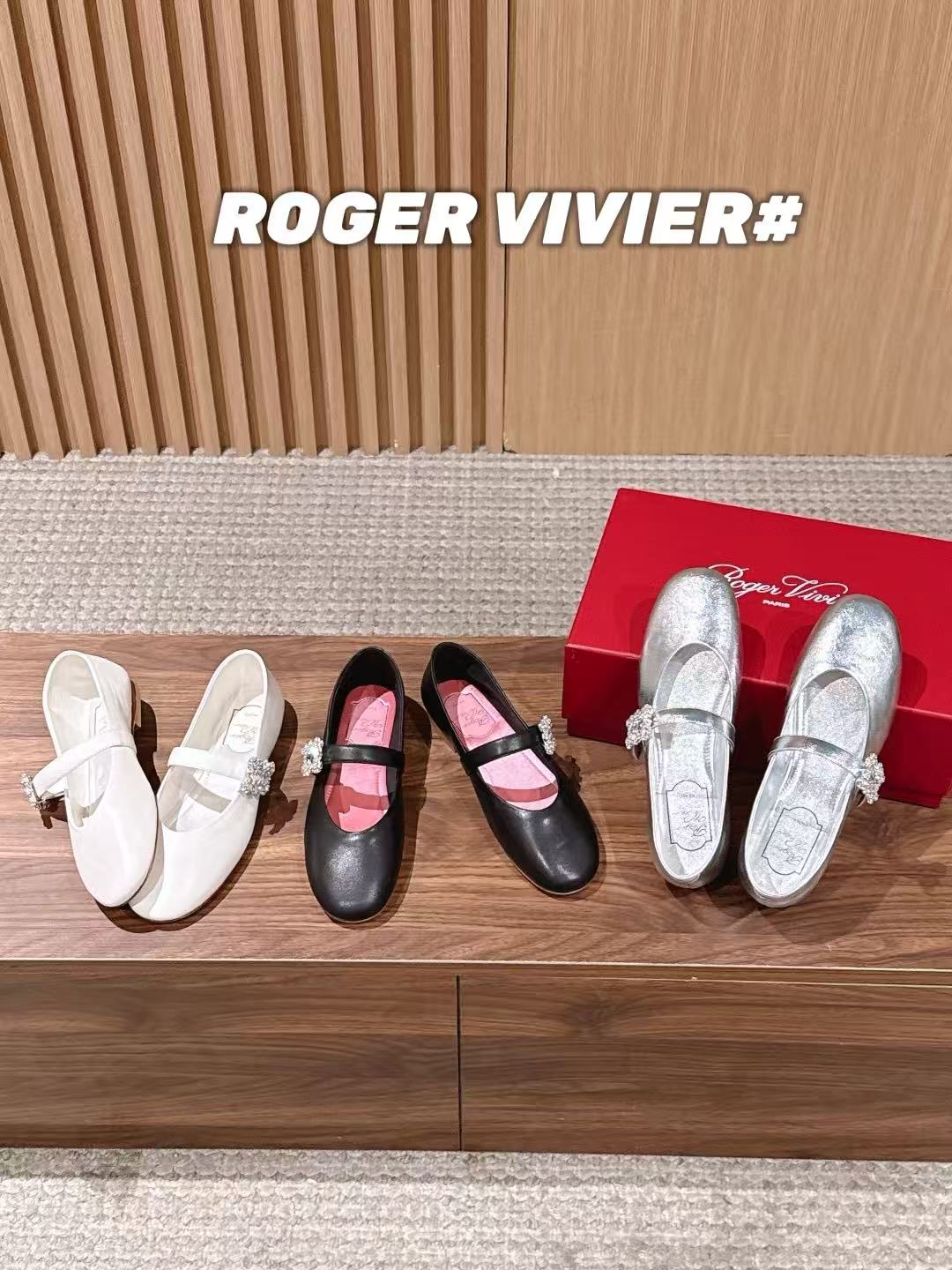 R0ger Vivier高品質のメリージェーンフラットシューズ【50％割引+送料無料】