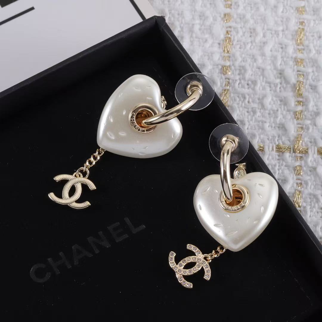 CHANE1 ダブルCハートフープピアス【50％割引+送料無料】