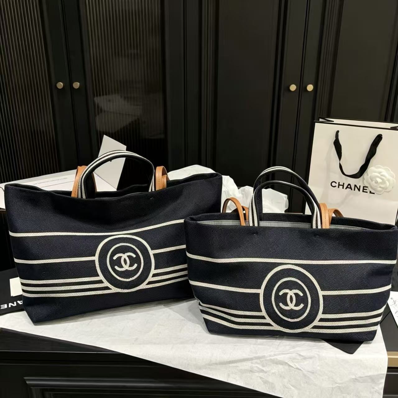 CHANE1 ダブルCストライプトートバッグ【50％割引+送料無料】