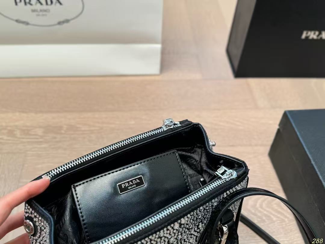 PR4DA フルダイヤモンドハンドバッグ【50％割引+送料無料】